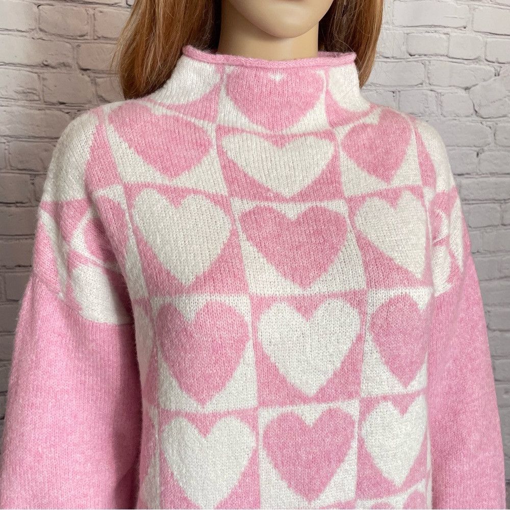 Other NWT New Cupcakes & Cashmere Hearts Pink High Neck Sweater S Size M / US 6-8 / IT 42-44 - 2 Thumbnail
