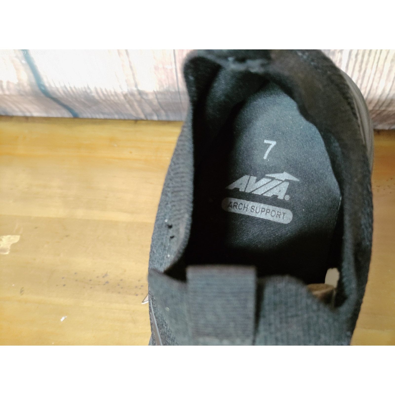 Avia Avia Womens Slip-On Walking Sneakers Black Lightweight 7W Size US 7 / IT 37 - 2 Thumbnail