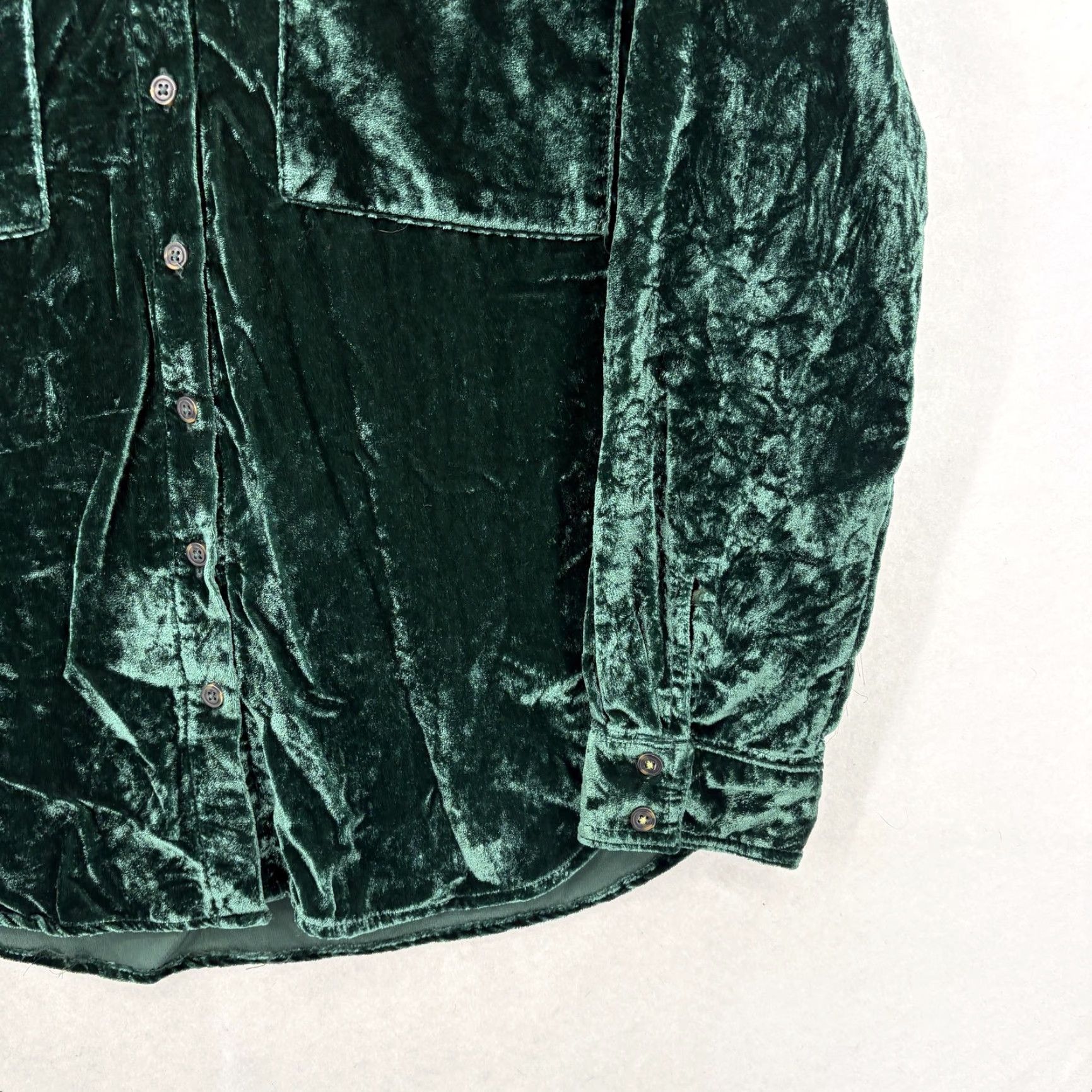 Vintage VINTAGE Anthropologie Pilcro The Hadley Velvet Button Down Shirt Womens M Green Size M / US 6-8 / IT 42-44 - 3 Thumbnail