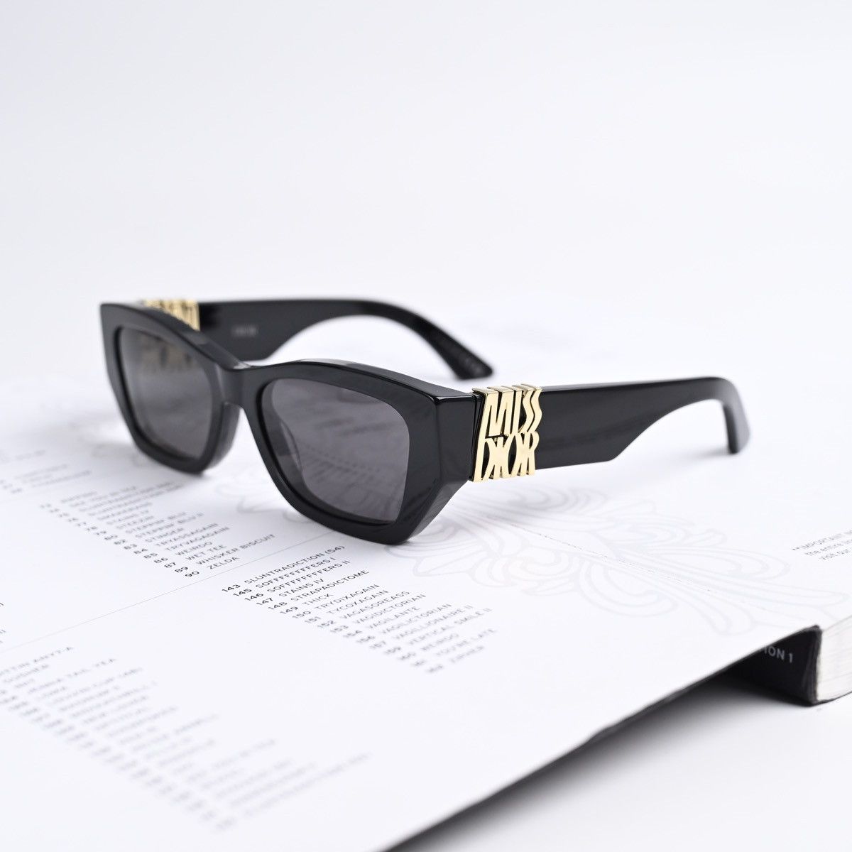 Dior DIOR MISSDIOR S1I 10A0 SUNGLASSES Size ONE SIZE - 1 Thumbnail