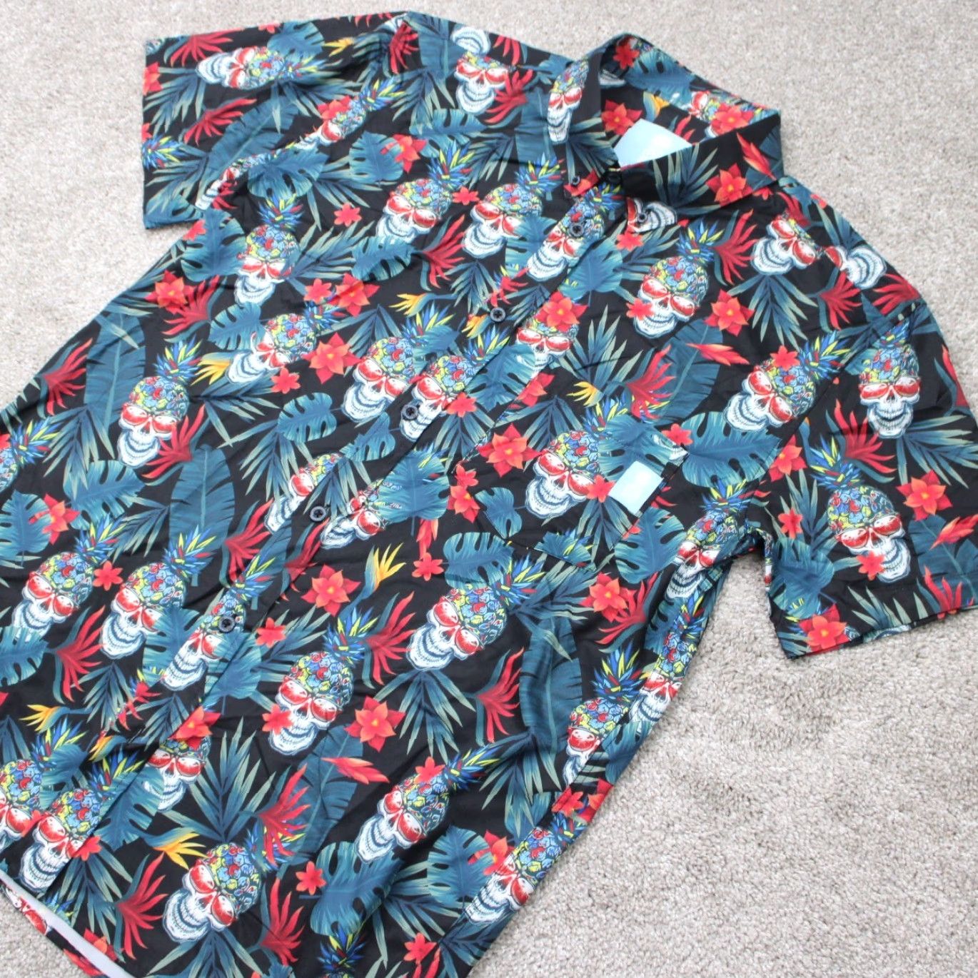 Vintage 21 Pineapples Shirt Mens Large Black Sugar Skulls Hawaiian Polyester Stretch S/S Shirt Size US L / EU 52-54 / 3 - 4 Thumbnail