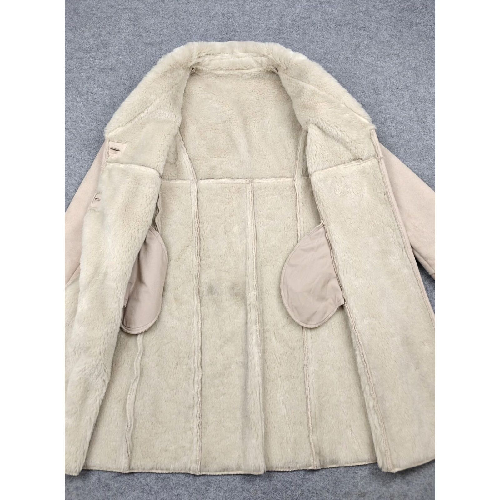 Vintage Larry Levine Coat Womens Medium Beige Faux Shearling Button Front Fur Lined Size M / US 6-8 / IT 42-44 - 3 Thumbnail