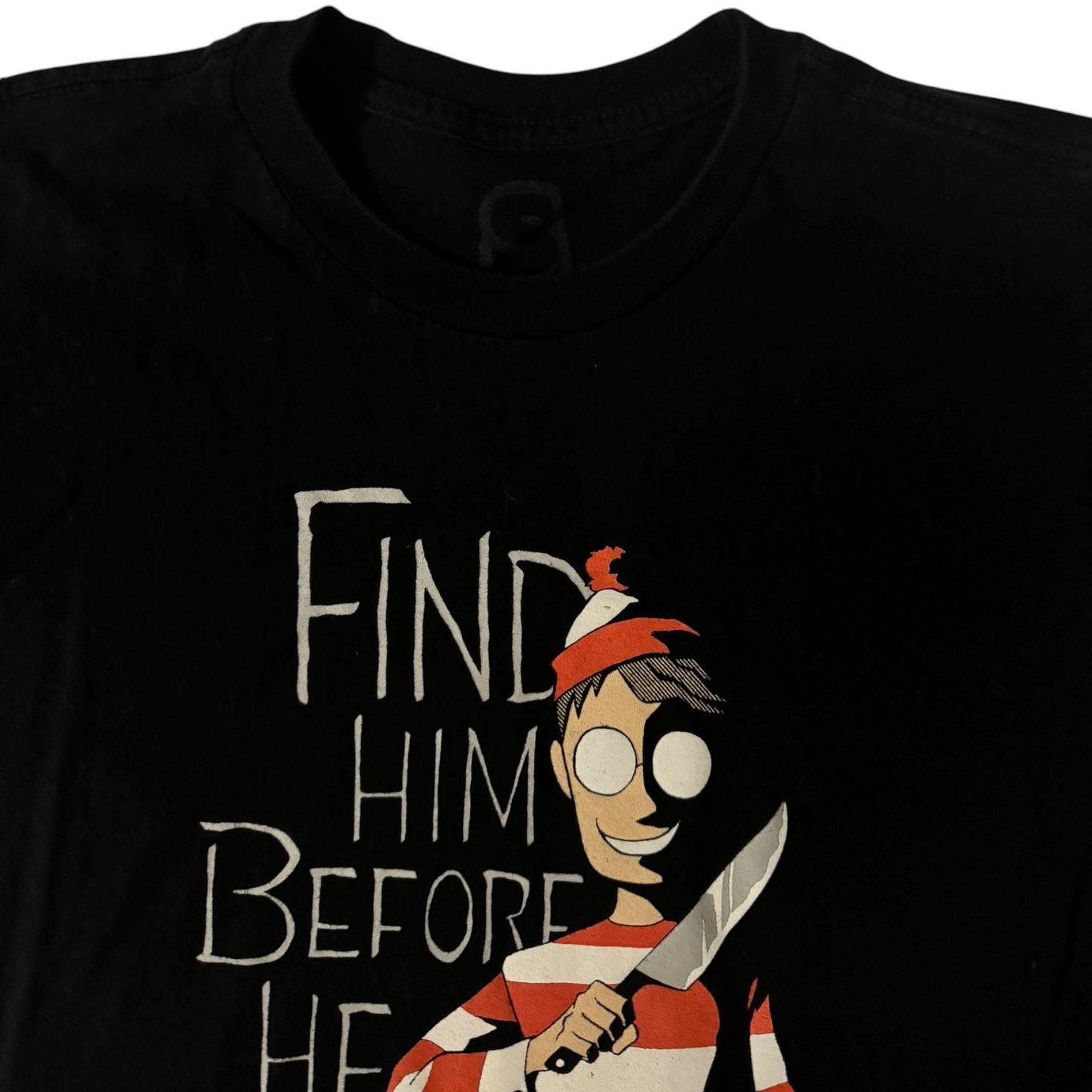 BustedTees Where's Waldo Find Him Before He Finds You T Shir Small Size US S / EU 44-46 / 1 - 2 Thumbnail