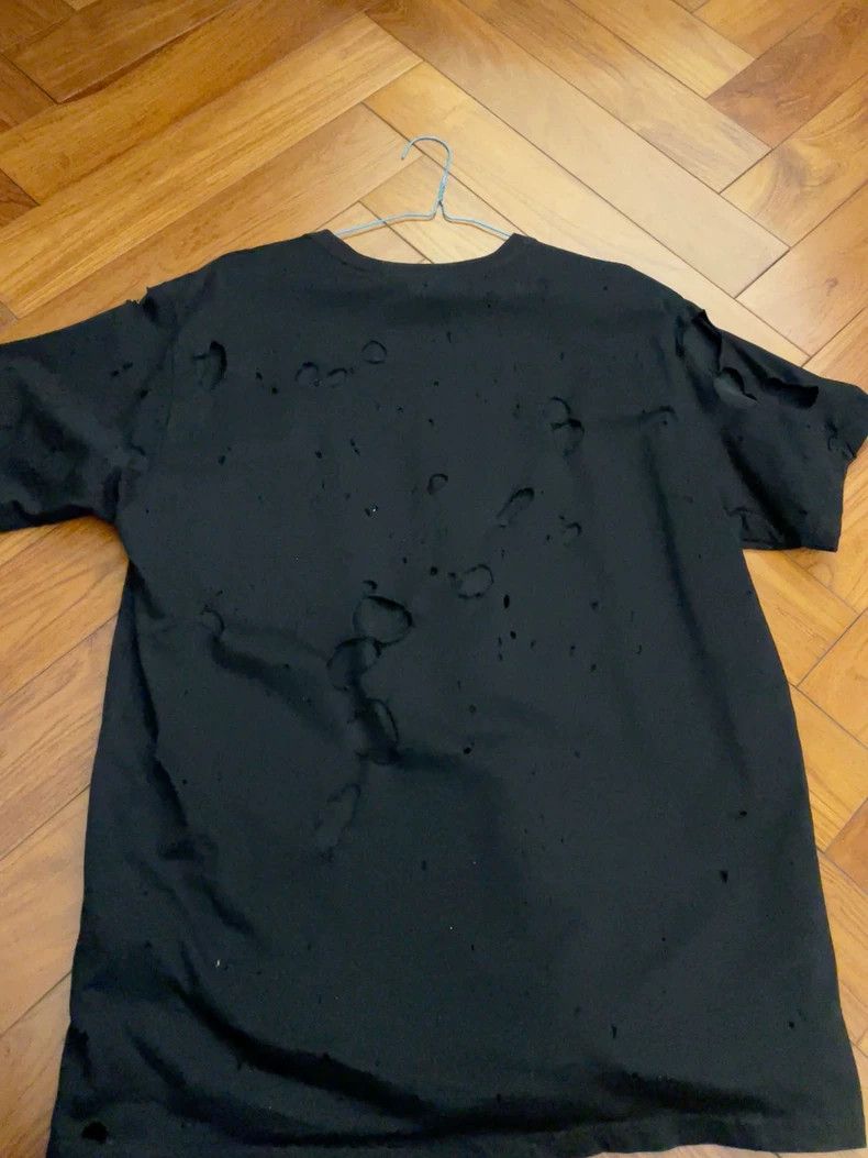 Givenchy Givenchy Ripped Short Sleeve Shirt Size US M / EU 48-50 / 2 - 2 Thumbnail