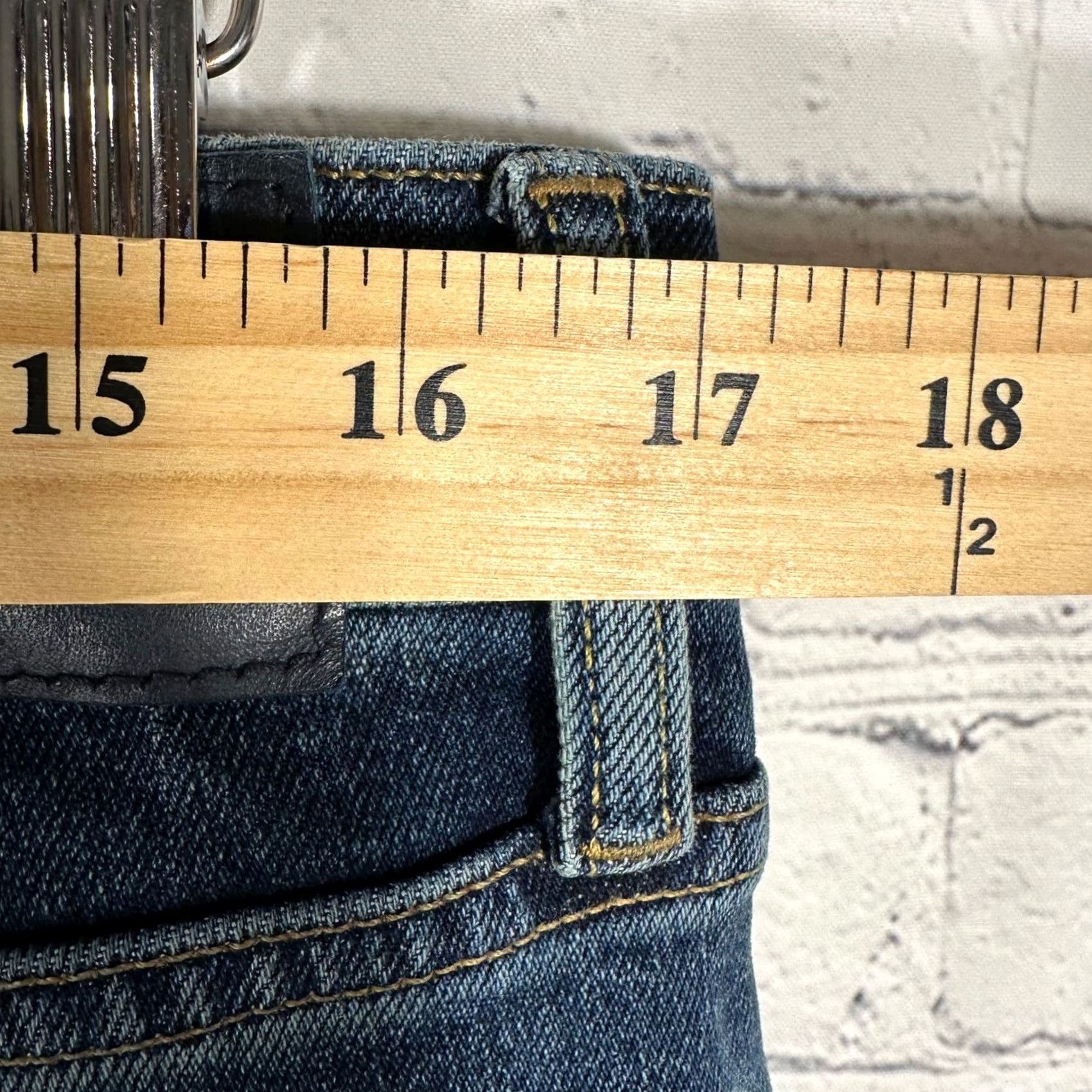 Lucky Brand Lucky Brand 223 Crop Taper Jeans Mens 35x26 Medium Wash Blue Denim Pants Size US 35 - 5 Thumbnail