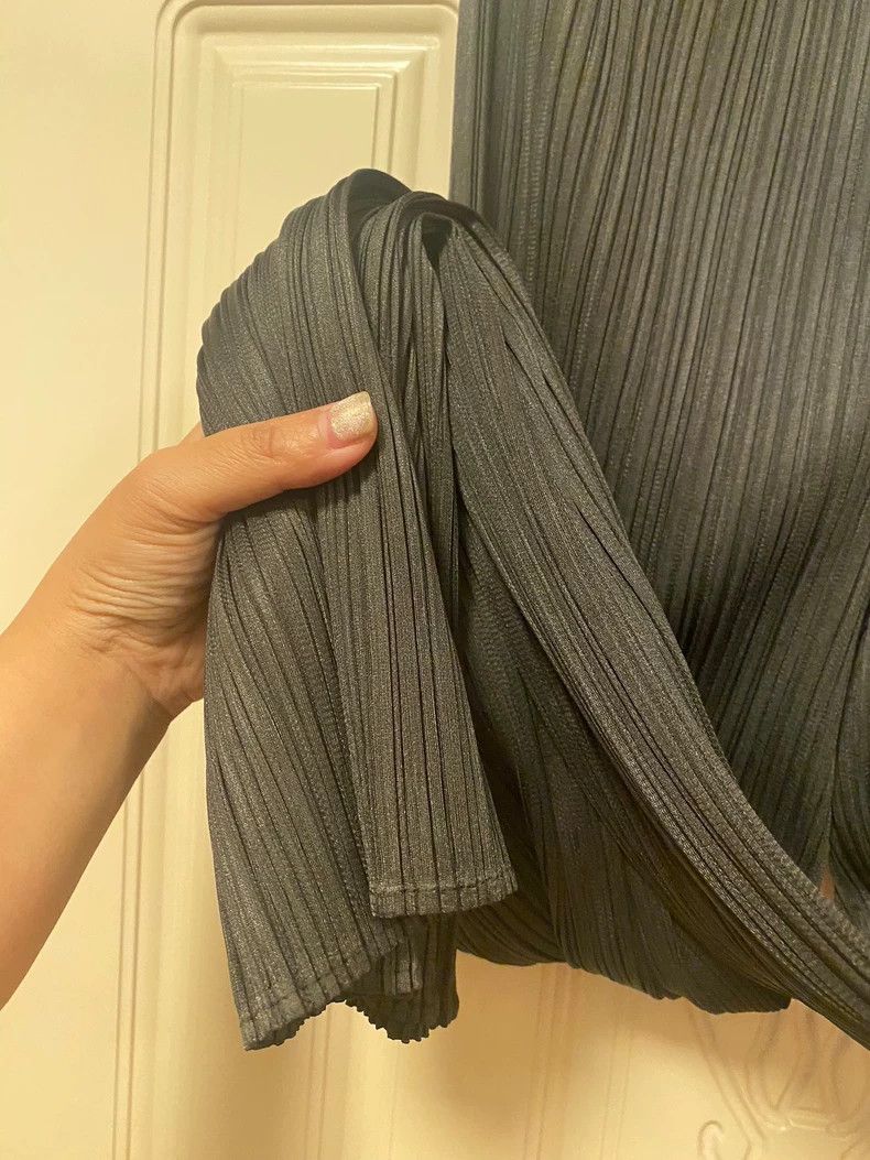 Issey Miyake Issey Miyake size:2 Charcoal grey pleated straight-leg pan Size 31" - 8 Thumbnail