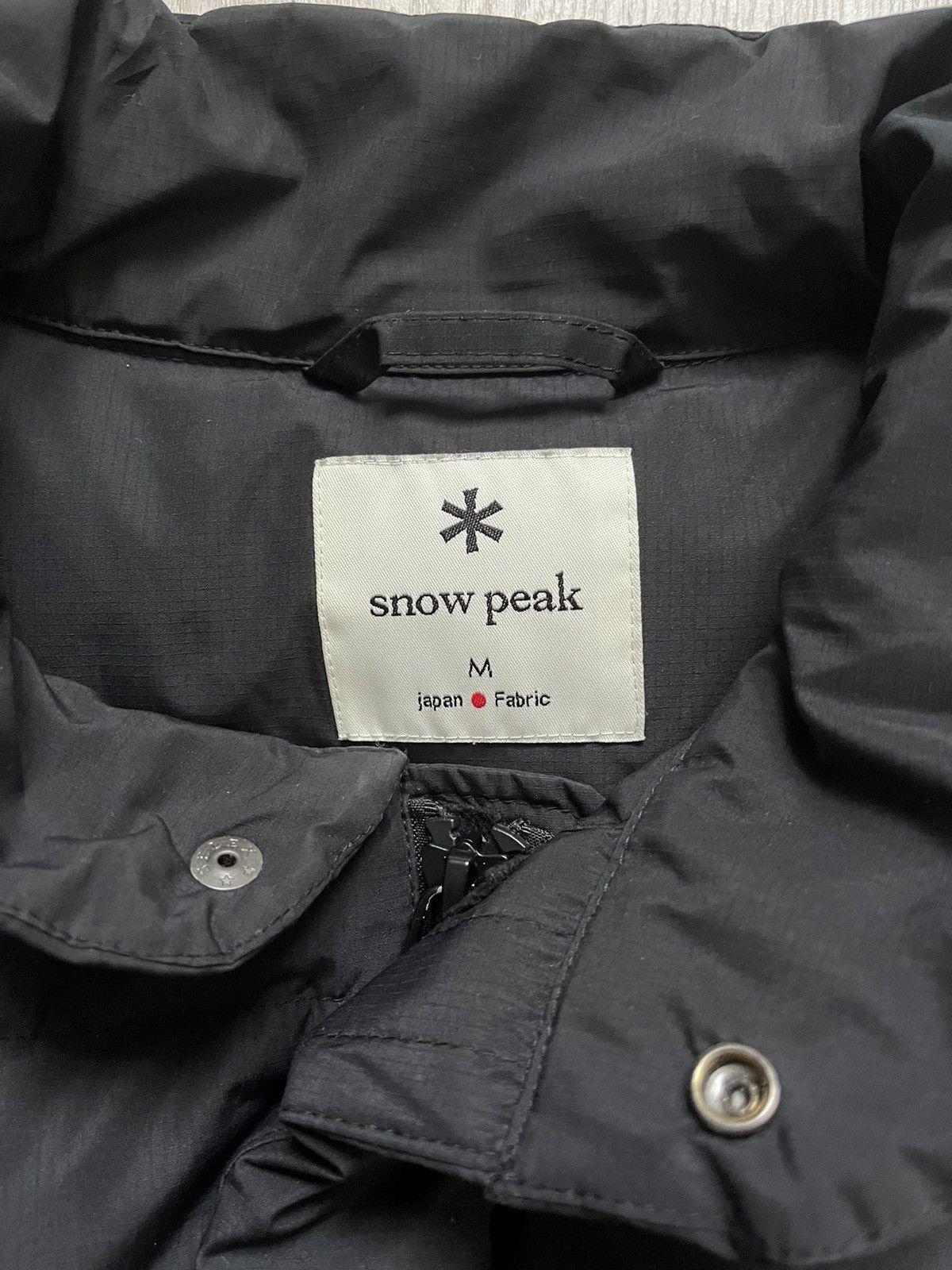Snow Peak Snow Peak men's coat size M colour black gorpcore sport Size US M / EU 48-50 / 2 - 2 Thumbnail