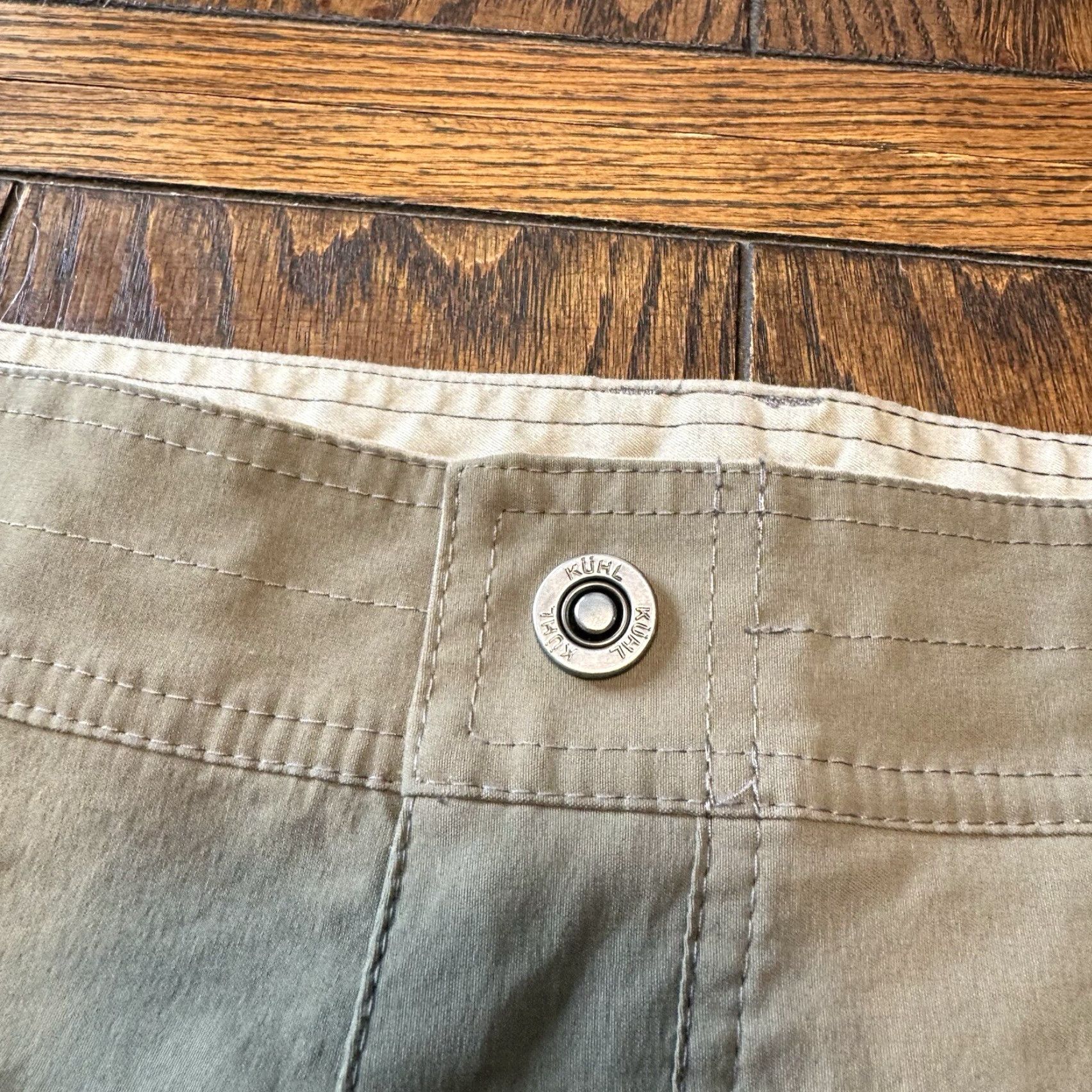 Vintage Kuhl Shorts Mens 36 Beige Hiking Cargo Outdoor Nylon Stretch 12” Inseam Size US 36 / EU 52 - 2 Thumbnail