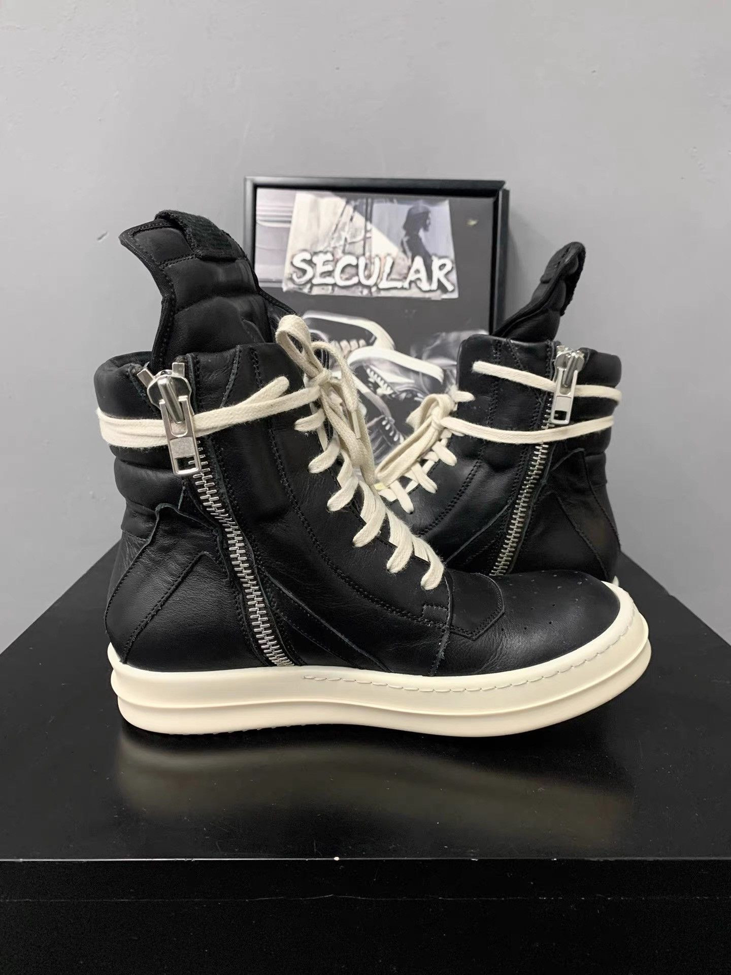 Rick Owens Rick Owens Mainline Sole Leather Inverted Triangle K34 Size US 6 / IT 36 - 5 Thumbnail