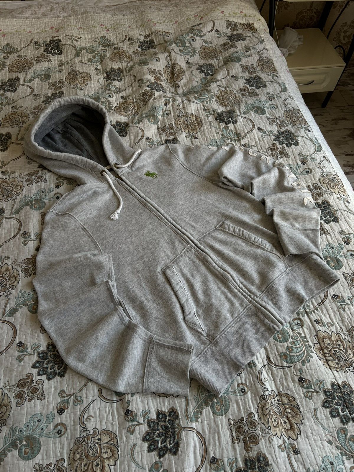 Abercrombie & Fitch Crazy Vintage Abercrombie & Fitch Faux Fur Zip Hoodie Japan Size US M / EU 48-50 / 2 - 2 Thumbnail