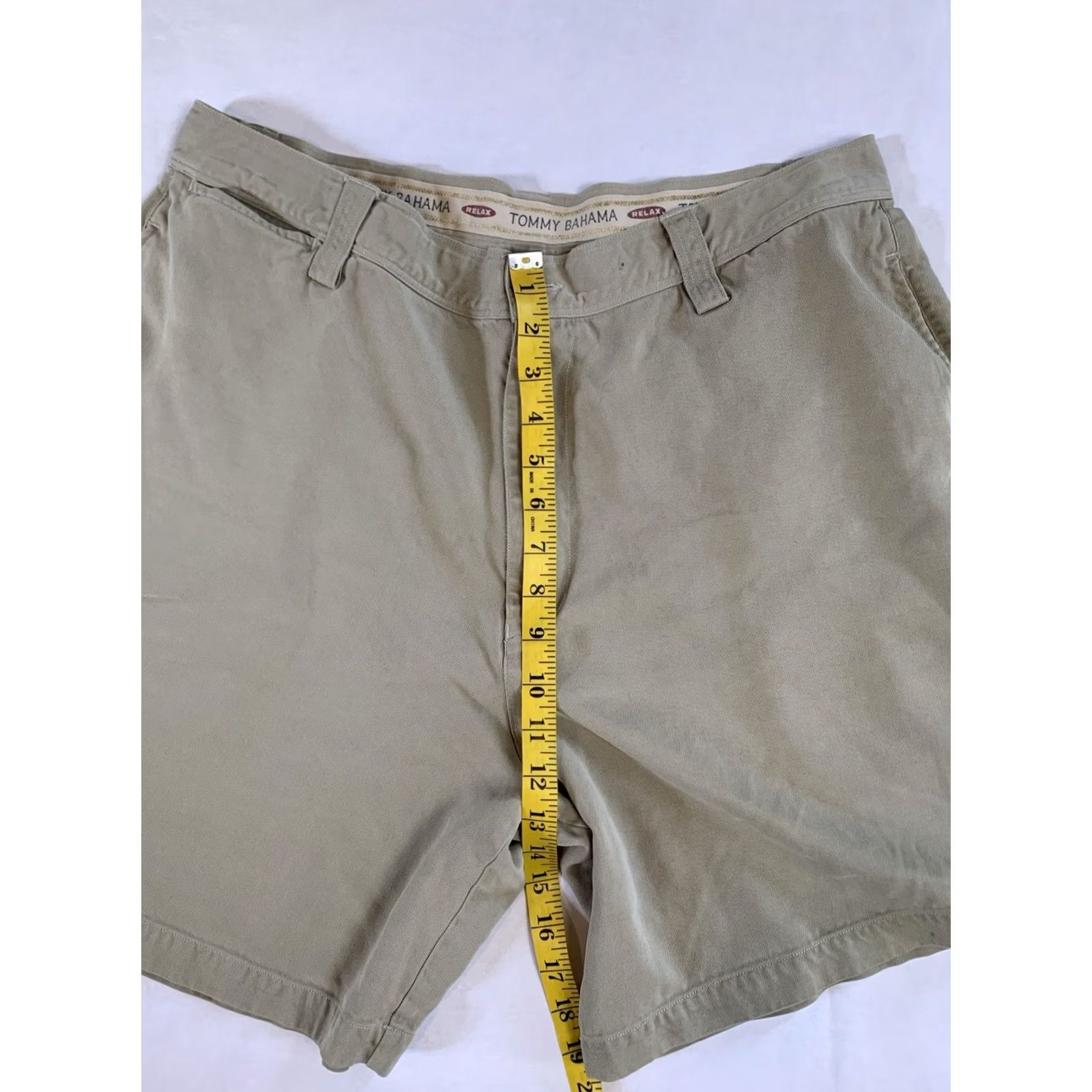 Tommy Bahama Tommy Bahama Shorts Mens 38 Beige Silk Chino Zip Pocket Logo Flat Front Relaxed Regular Pant Size US 38 / EU 54 - 6 Thumbnail