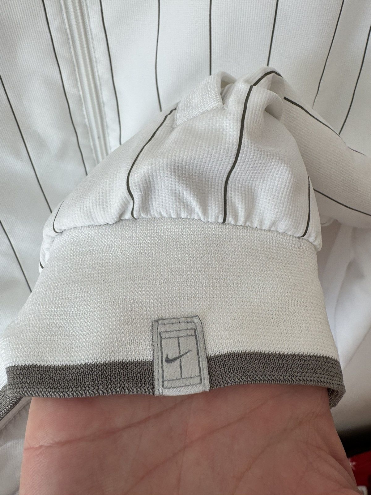 Nike Vintage Nike Zip Transformer Track Jacket White Tracksuit Size US L / EU 52-54 / 3 - 13 Thumbnail