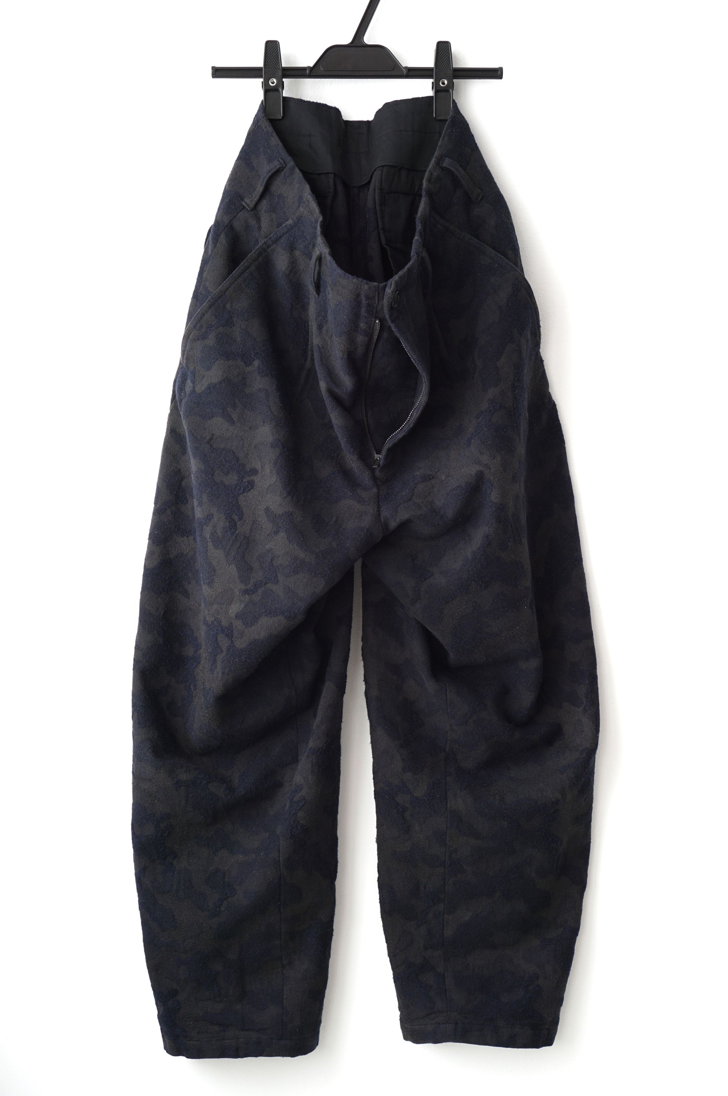 image of Yohji Yamamoto Aw17 Pants, Men's (Size 32)