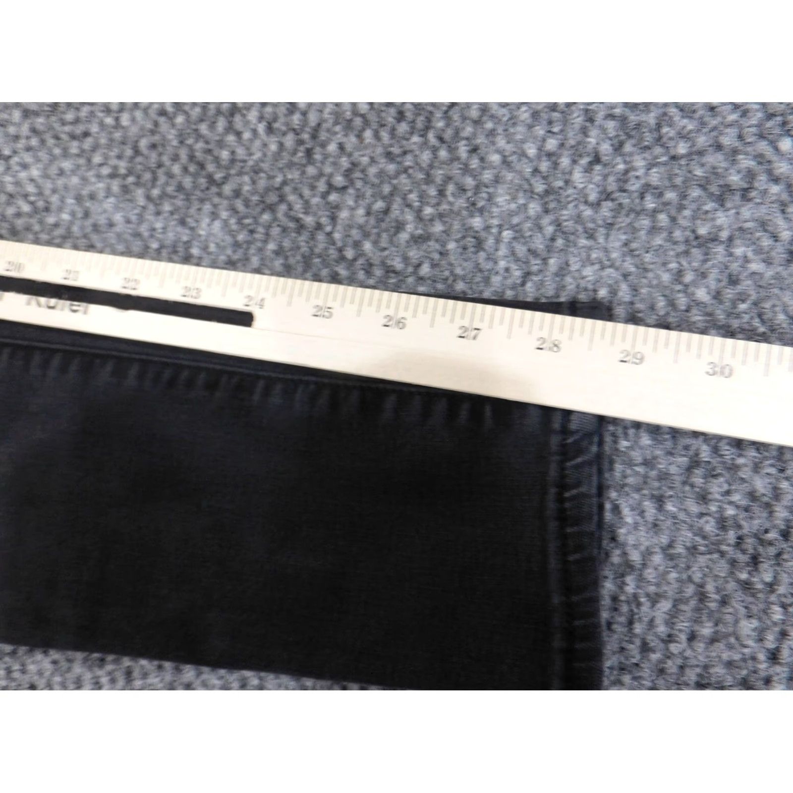 American Eagle Outfitters American Eagle Outfitters Jegging Jeans Women's 12 Black Dark Wash Stretch Mid Rise Zip Inseam 28" 28in Distressed Retro Style Boyfriend? Size 34" / US 12 / IT 48 - 7 Thumbnail