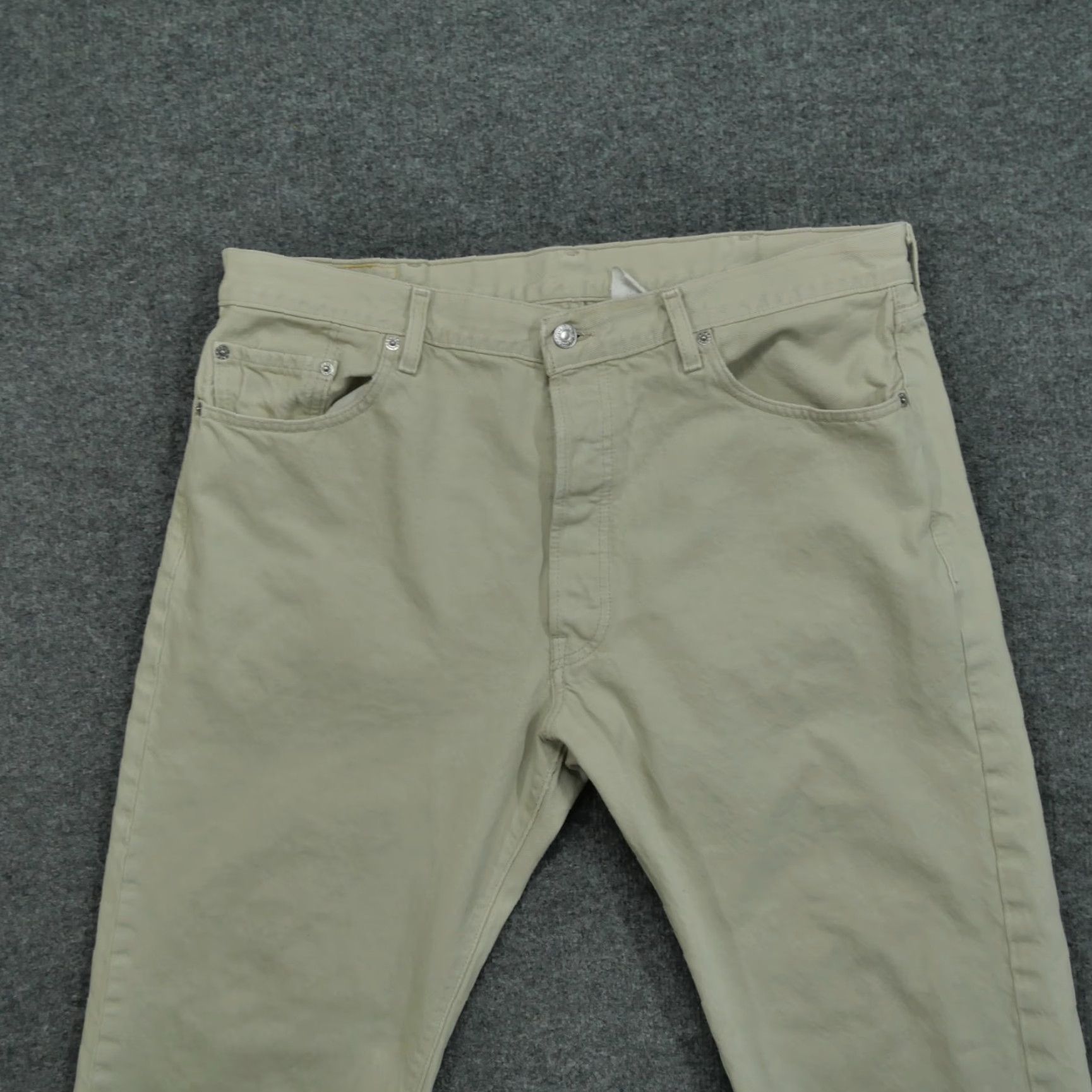 Levi's VINTAGE Levi's 501 Jeans Mens 38x30 Tan Khaki Button Fly Denim Straight Grunge 90s Pockets Distressed Mens Size US 37 - 2 Thumbnail
