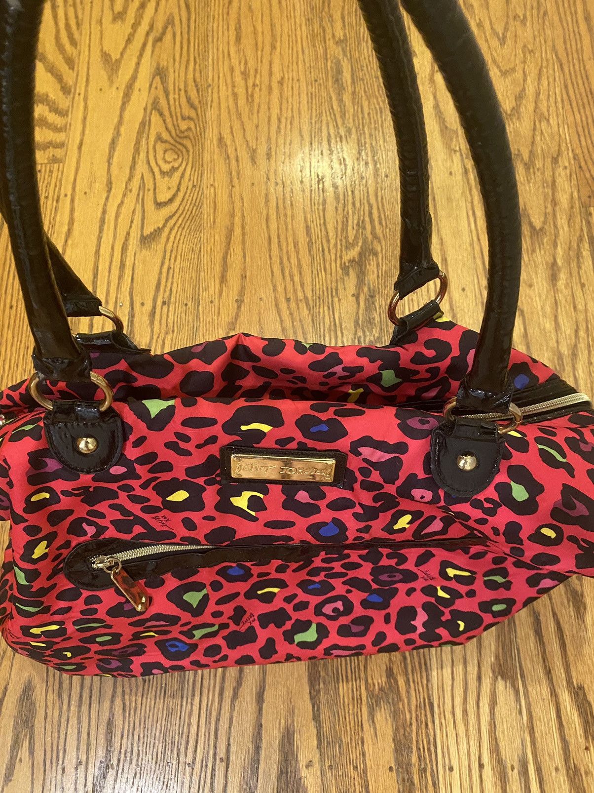 Betsey Johnson Rare Betsey Johnson Travel Luggage Bag Size ONE SIZE - 4 Thumbnail