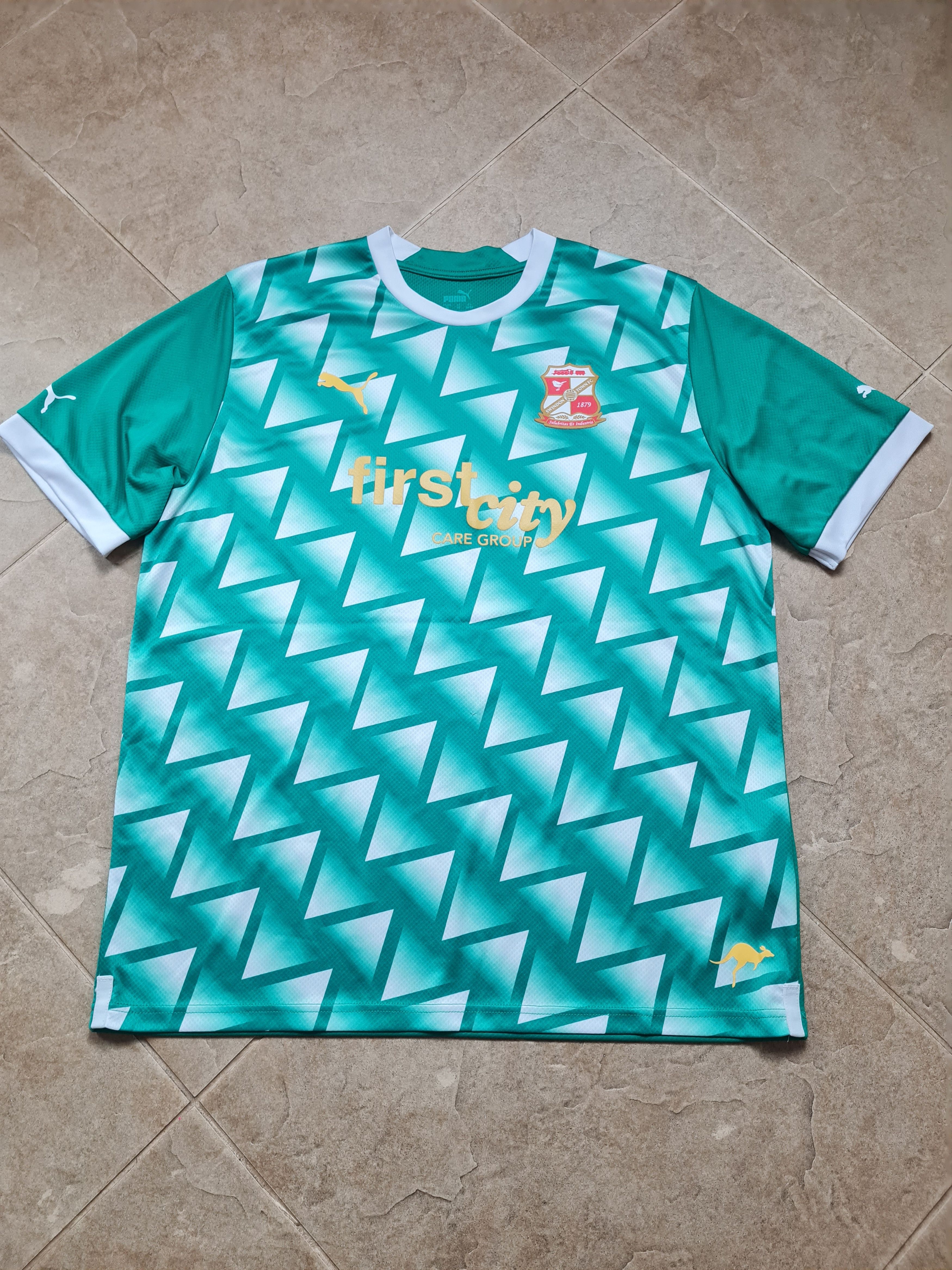 Puma Swindon Town 2022-23 Third Football Shirt Puma Retro Green Size US XL / EU 56 / 4 - 6 Thumbnail