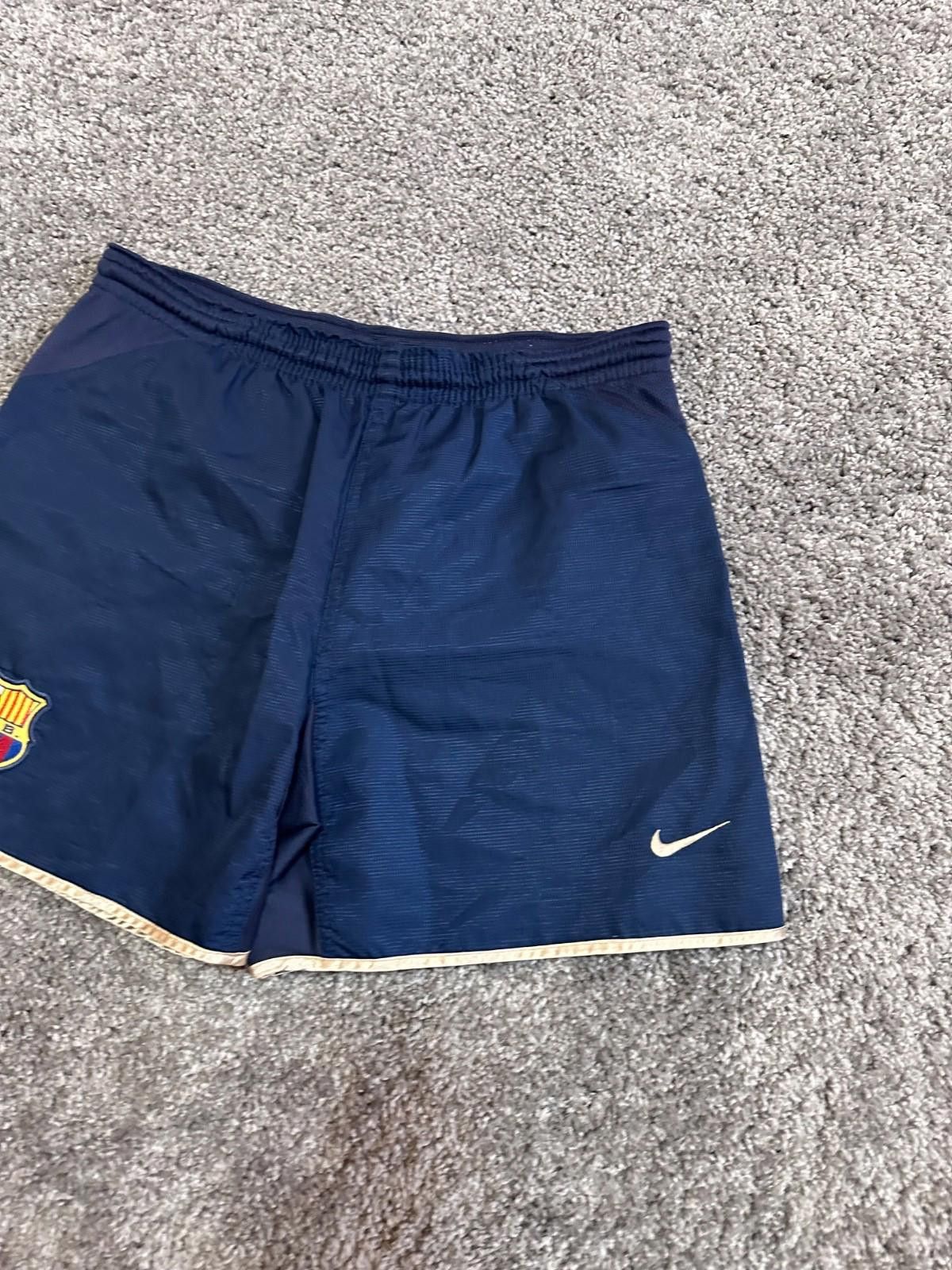 Nike Nike Fc Barcelona 2001/02 Home Football Soccer Short Sz M Size ONE SIZE - 3 Thumbnail