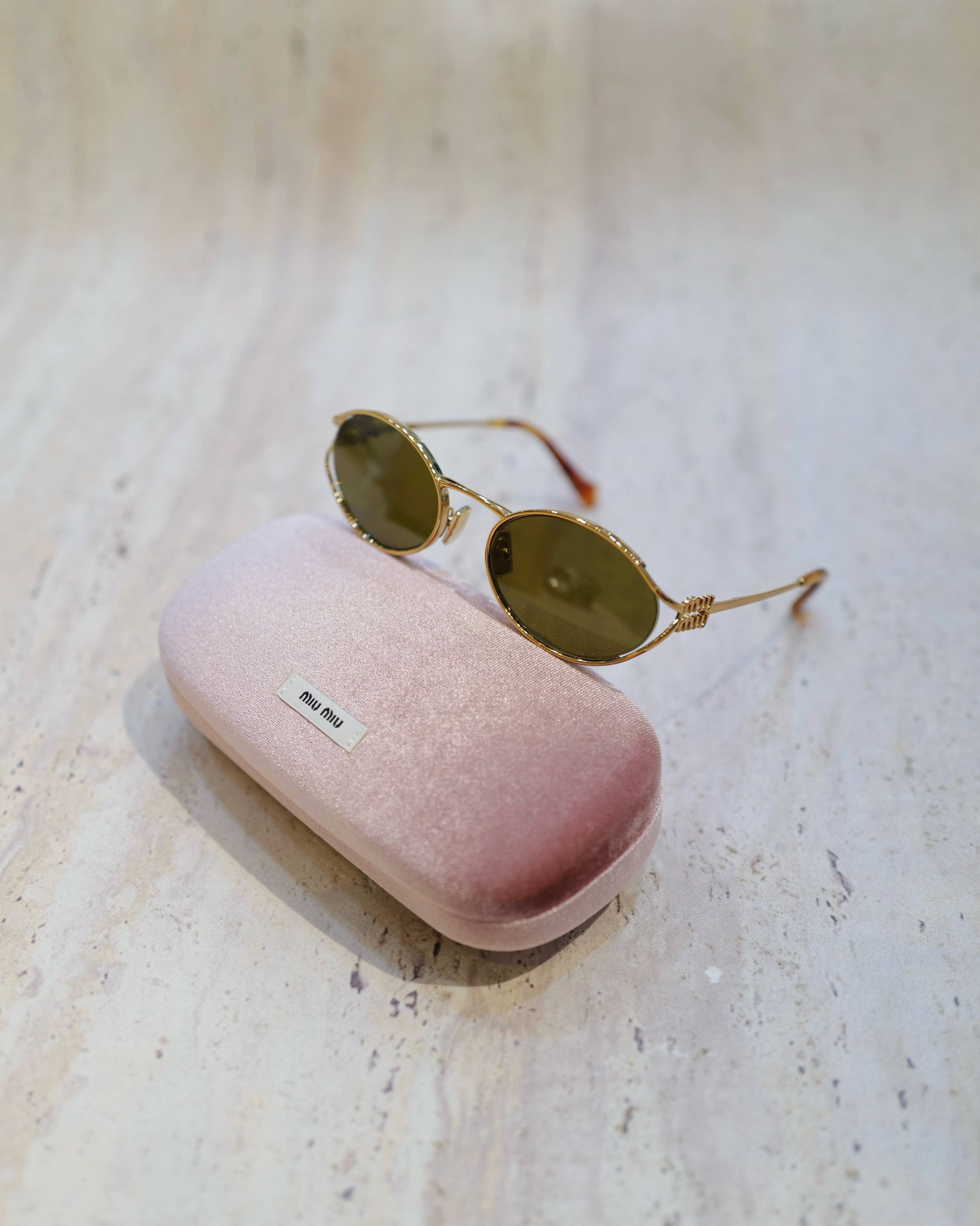 Miu Miu MIU MIU 0MU 0MU 52YS 7OE01T Size ONE SIZE - 1 Thumbnail