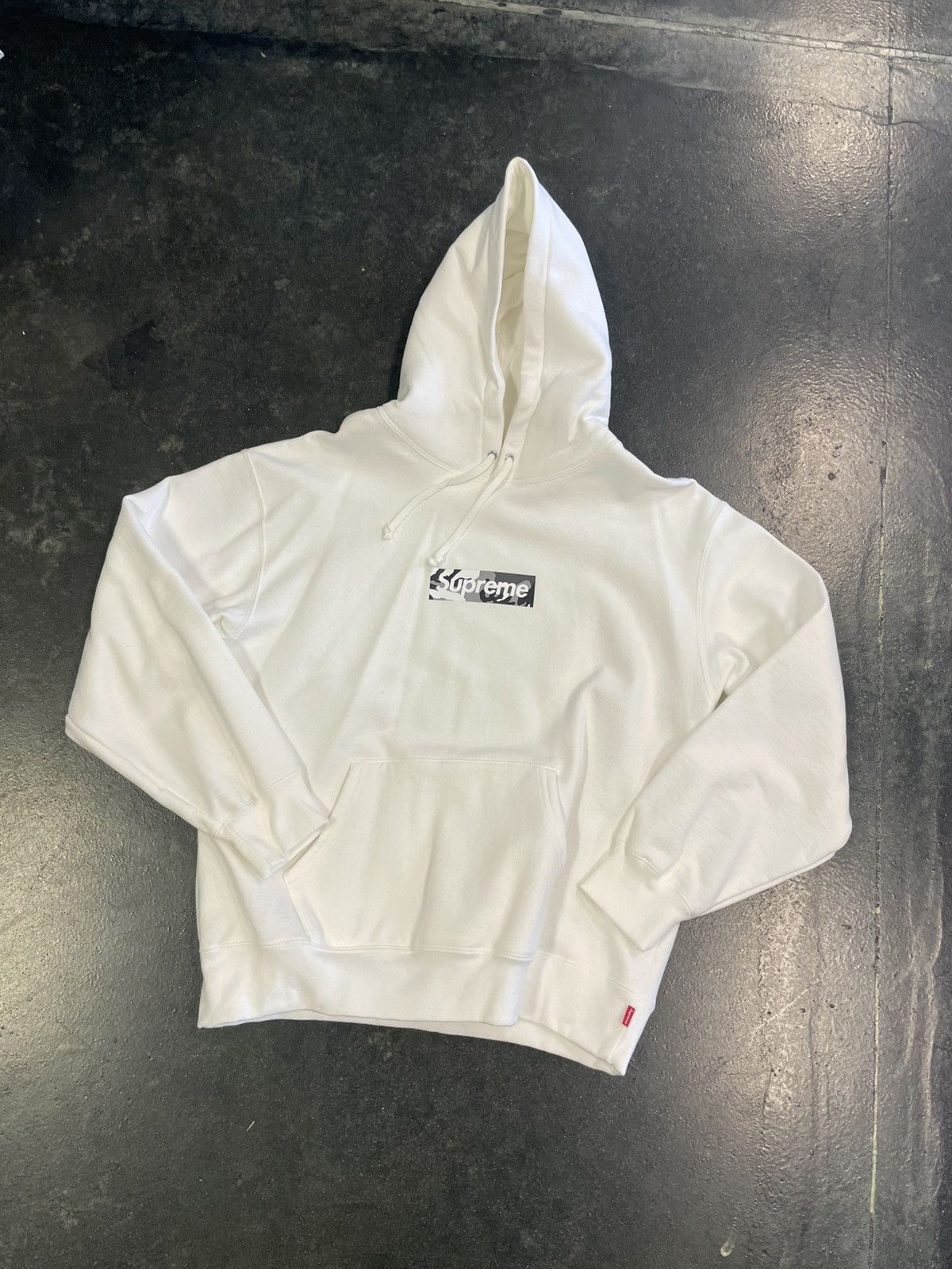 Supreme Supreme Miami Box Logo Size US L / EU 52-54 / 3 - 1 Thumbnail
