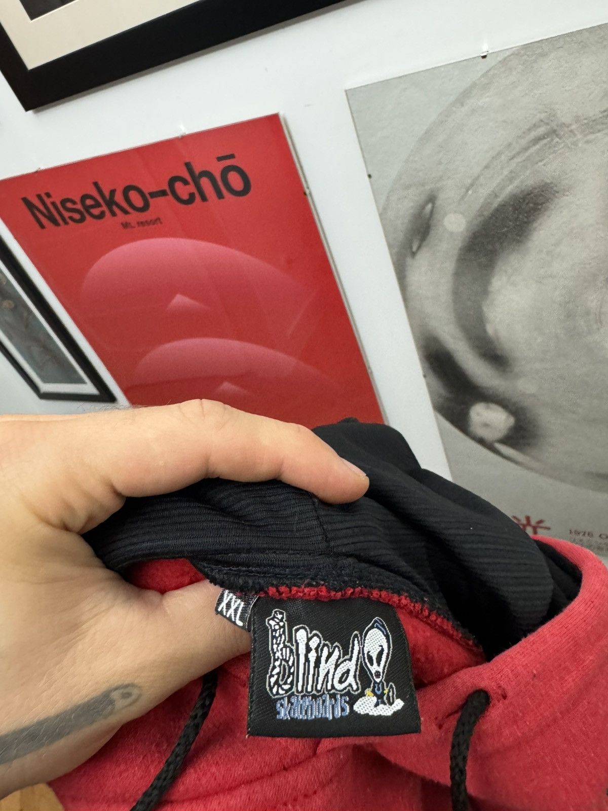 Shorty's Skateboards Vintage 90s Blind Skateboards Rare Reaper Skate Red Hoodie Size US M / EU 48-50 / 2 - 5 Thumbnail