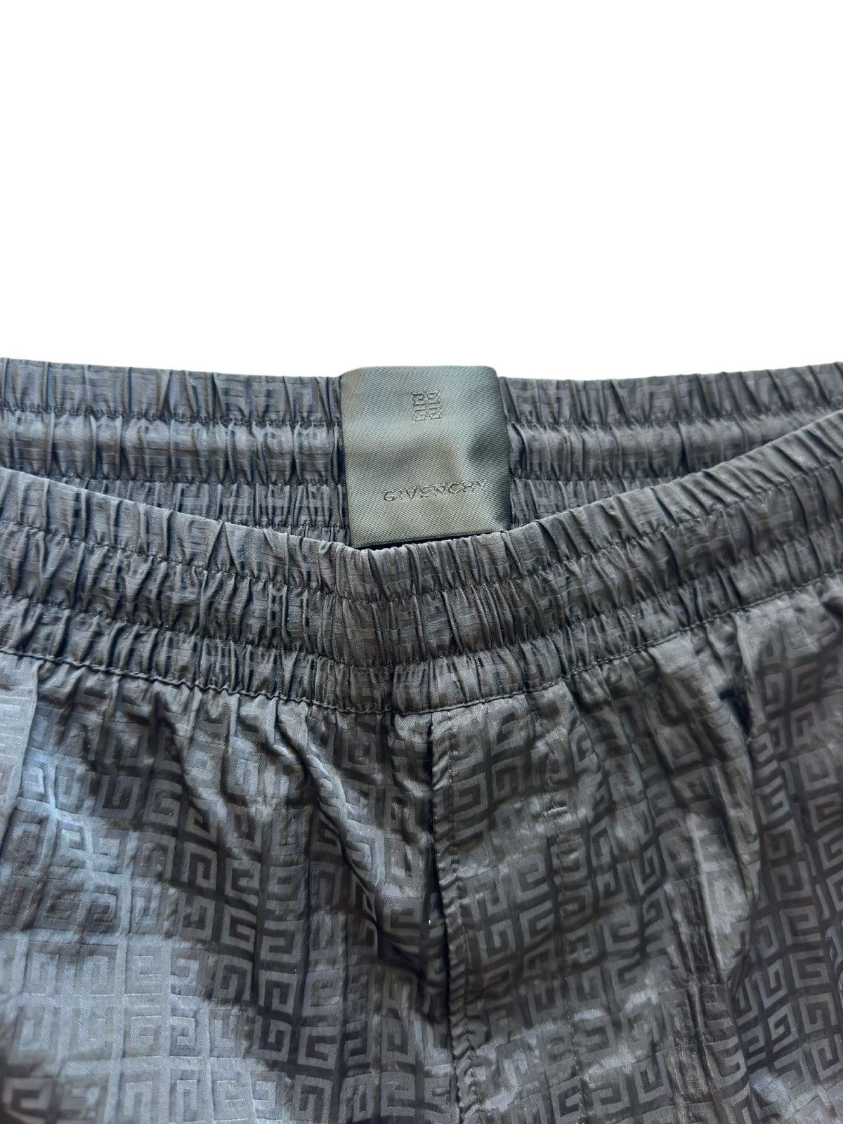 Givenchy Givenchy 4G Shorts Monogram Shorts Size US 34 / EU 50 - 5 Thumbnail