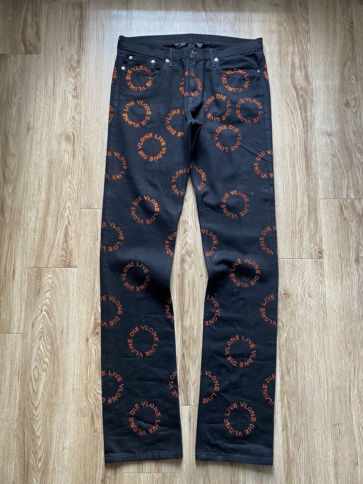 Pre-owned Vlone Live  Die  Crystal Denim Jeans In Black