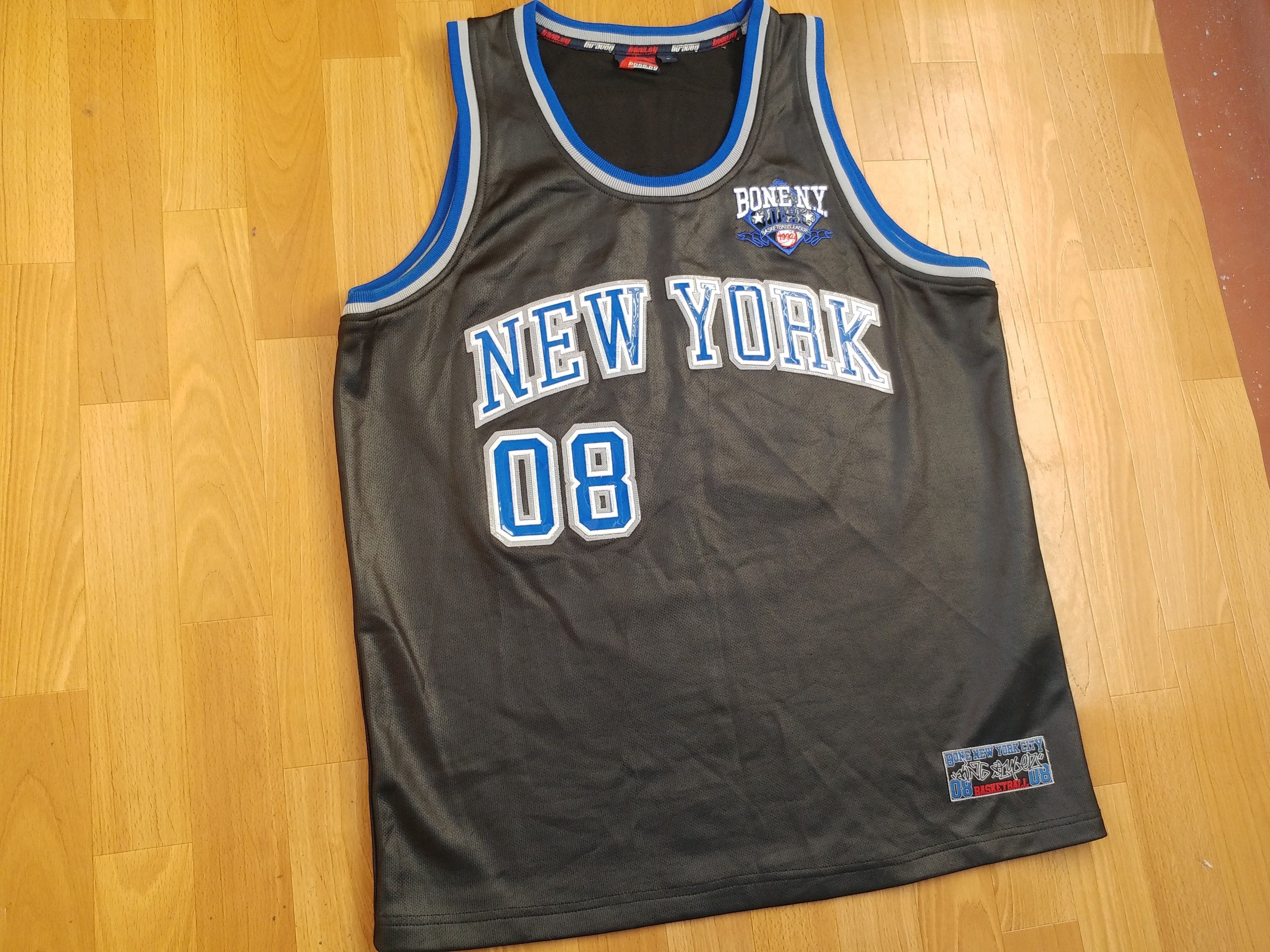 Vintage New York jersey, vintage Bone NY t-shirt, NYC basketball L Size US L / EU 52-54 / 3 - 2 Thumbnail