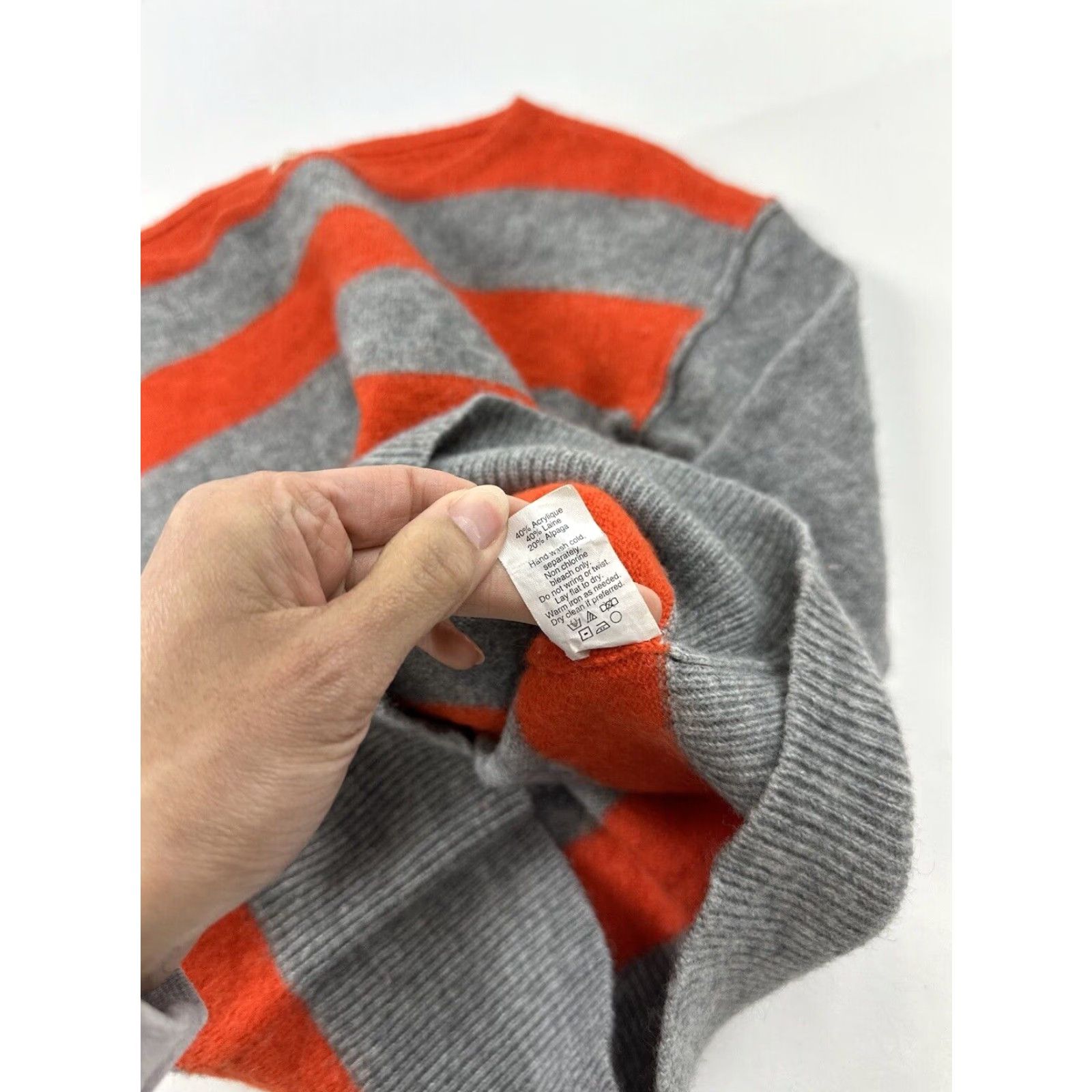 J.Crew VINTAGE J.Crew Sweater Women’s Small Orange Striped Pullover Jumper Alpaca Size S / US 4 / IT 40 - 5 Thumbnail