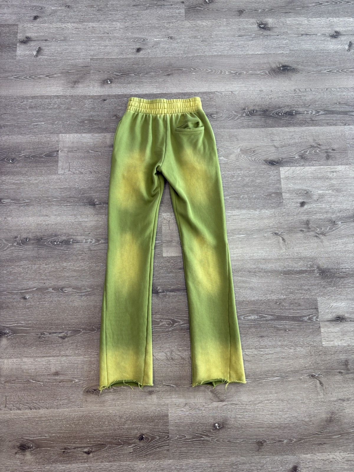 LOST INTRICACY Lost Intricacy “Green” Flare Sweatpants Size US 30 / EU 46 - 2 Thumbnail