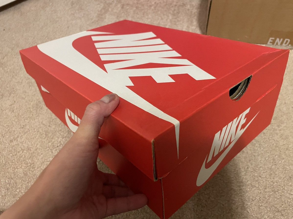 Nike Nike Dunk High Lakers Size US 8 / EU 41 - 12 Thumbnail
