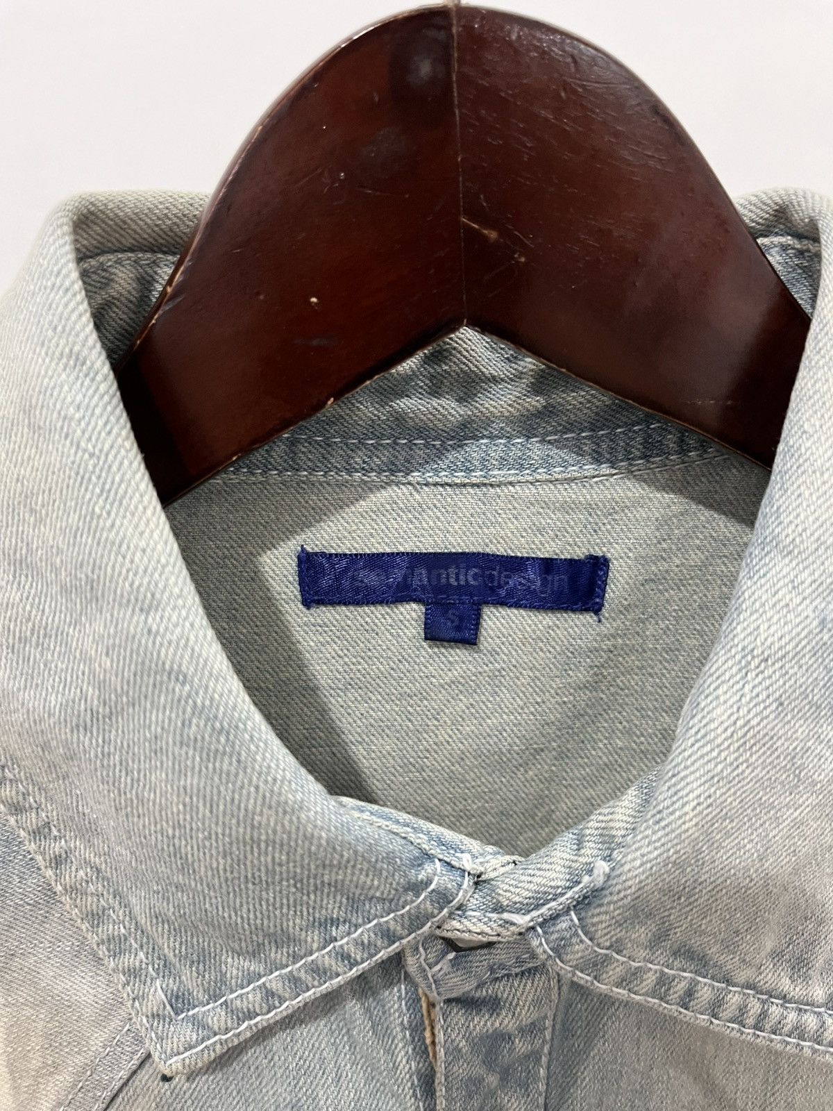 semanticdesign Semanticdesign chain label cowboys style Size US M / EU 48-50 / 2 - 4 Thumbnail