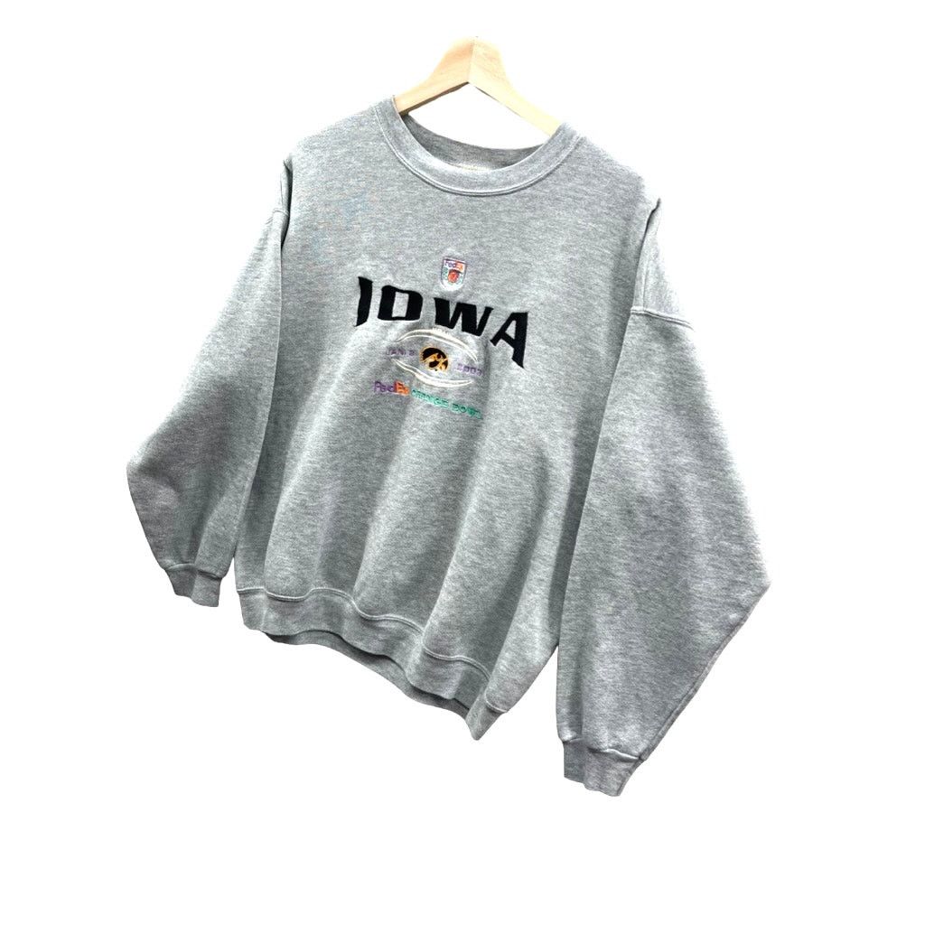 Lee × Vintage Vintage 2003 Iowa University Hawkeyes Fedex Bowl Crewneck Size US L / EU 52-54 / 3 - 9 Thumbnail