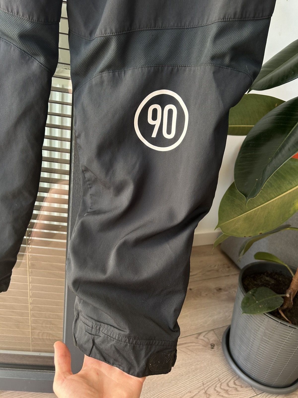 Nike × Vintage Vintage 90s Nike Total 90 Nylon Track Pants Joggers Drill Size US 33 - 14 Thumbnail