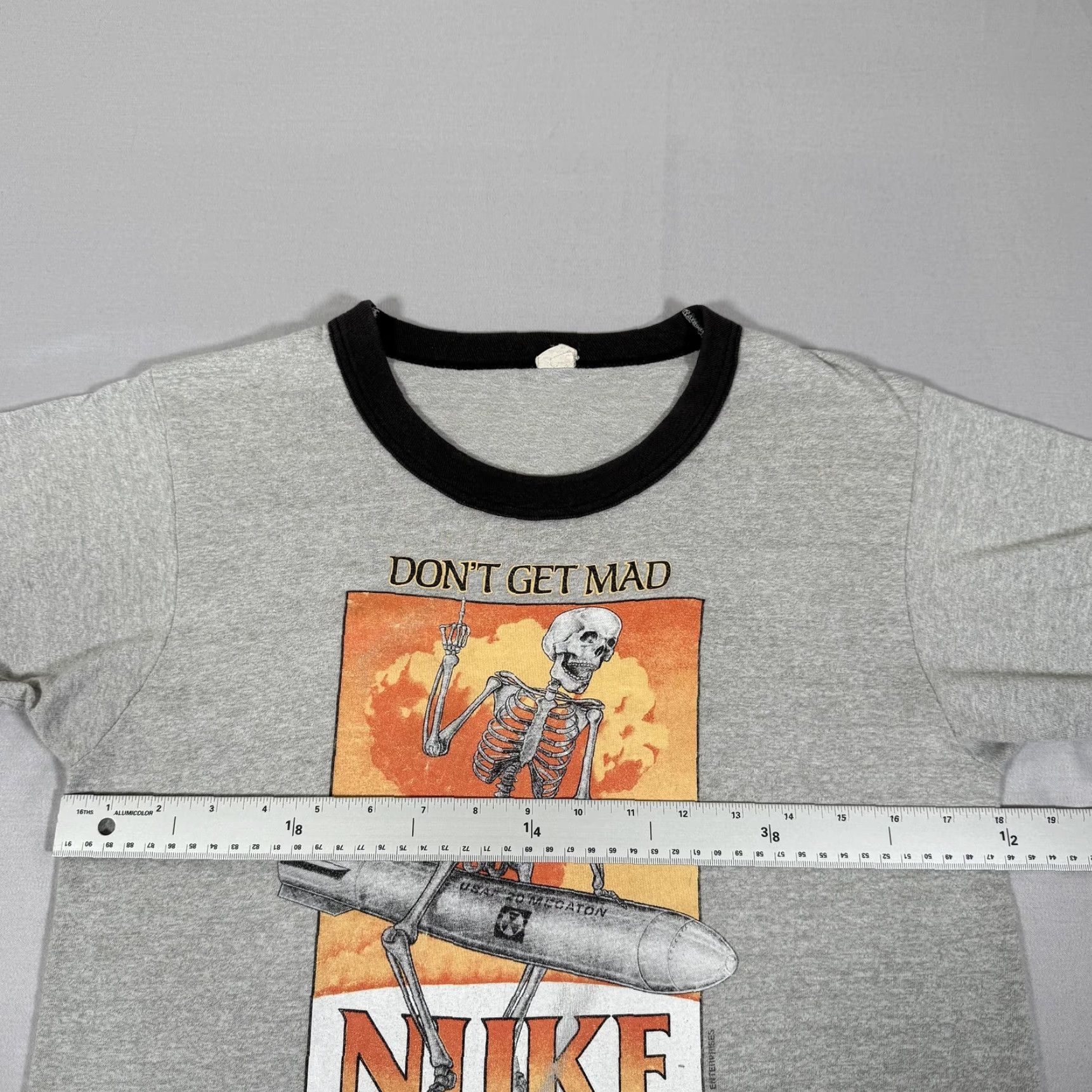 Vintage VINTAGE screen stars Nuke The Bastards Shirt Men Small Gray Ringer Skeleton 80s Graphic Print Size US S / EU 44-46 / 1 - 7 Thumbnail