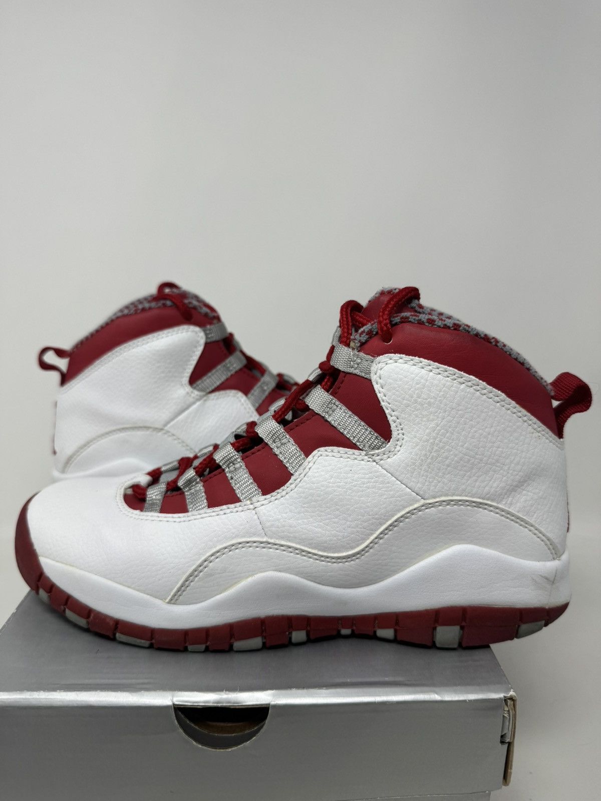 Jordan Brand Nike Air Jordan 10 Retro Gs Red Steel 2005 Size US 5.5 / EU 38 - 3 Thumbnail