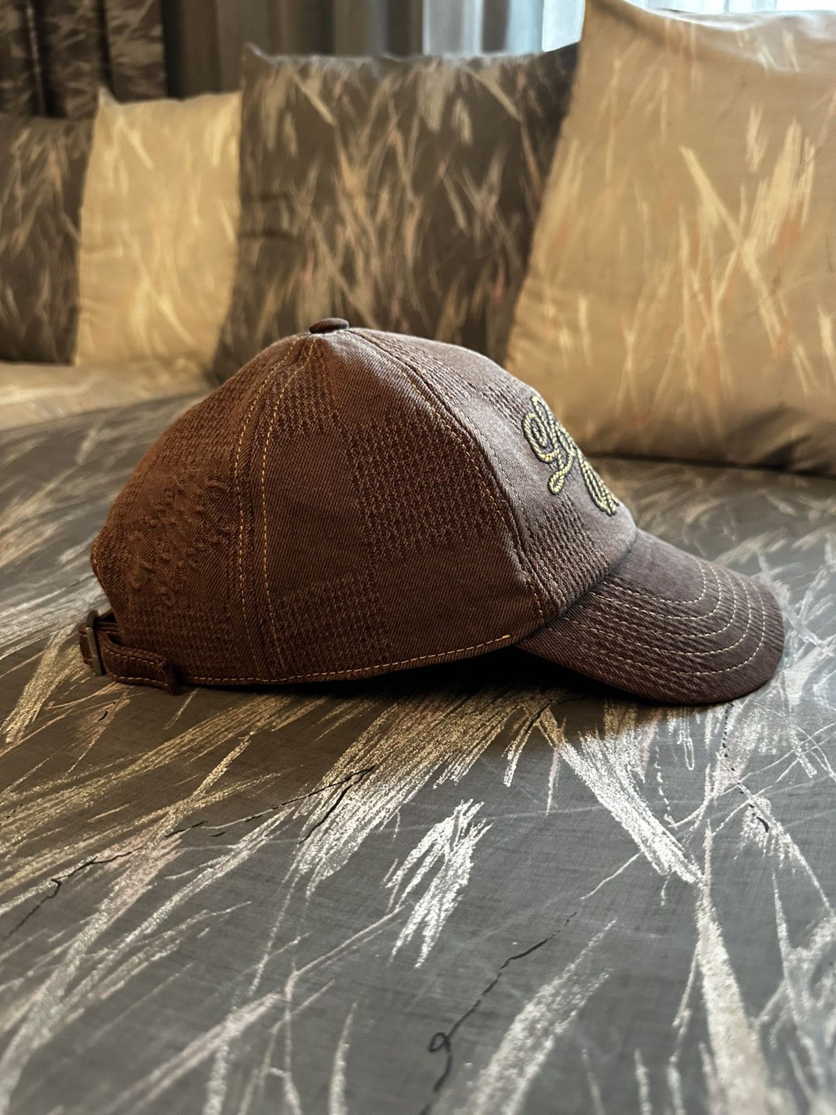 Louis Vuitton Louis Vuitton Damier hat Size ONE SIZE - 9 Thumbnail