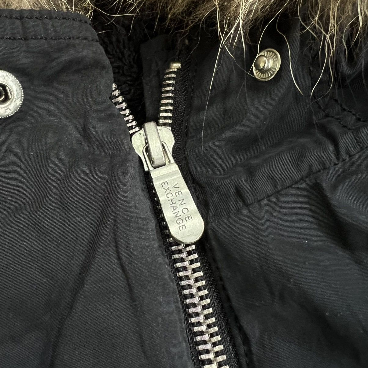Japanese Brand 2000s Vence Exchange Raccoon Fur Hooded Military Jacket Size US M / EU 48-50 / 2 - 11 Thumbnail