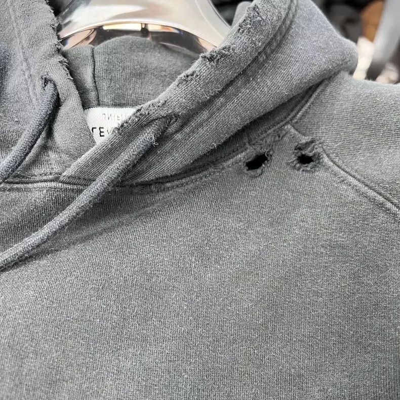 Balenciaga Balenciaga Huoyan logo sweater Size US S / EU 44-46 / 1 - 5 Thumbnail