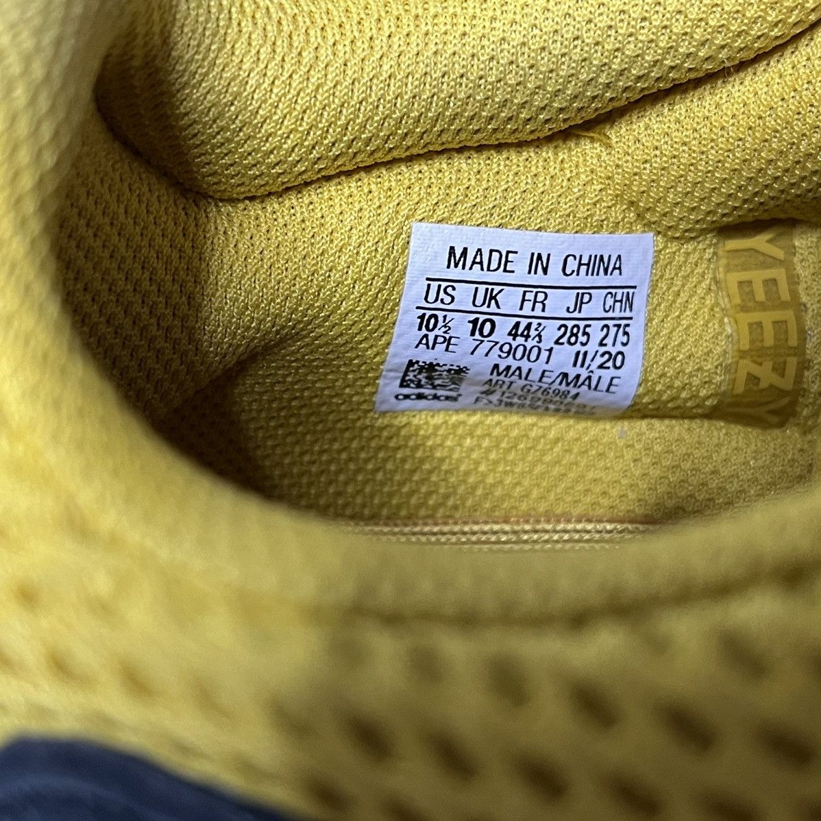 Adidas sun yellow yeezy 700 Size US 10.5 / EU 43-44 - 7 Thumbnail