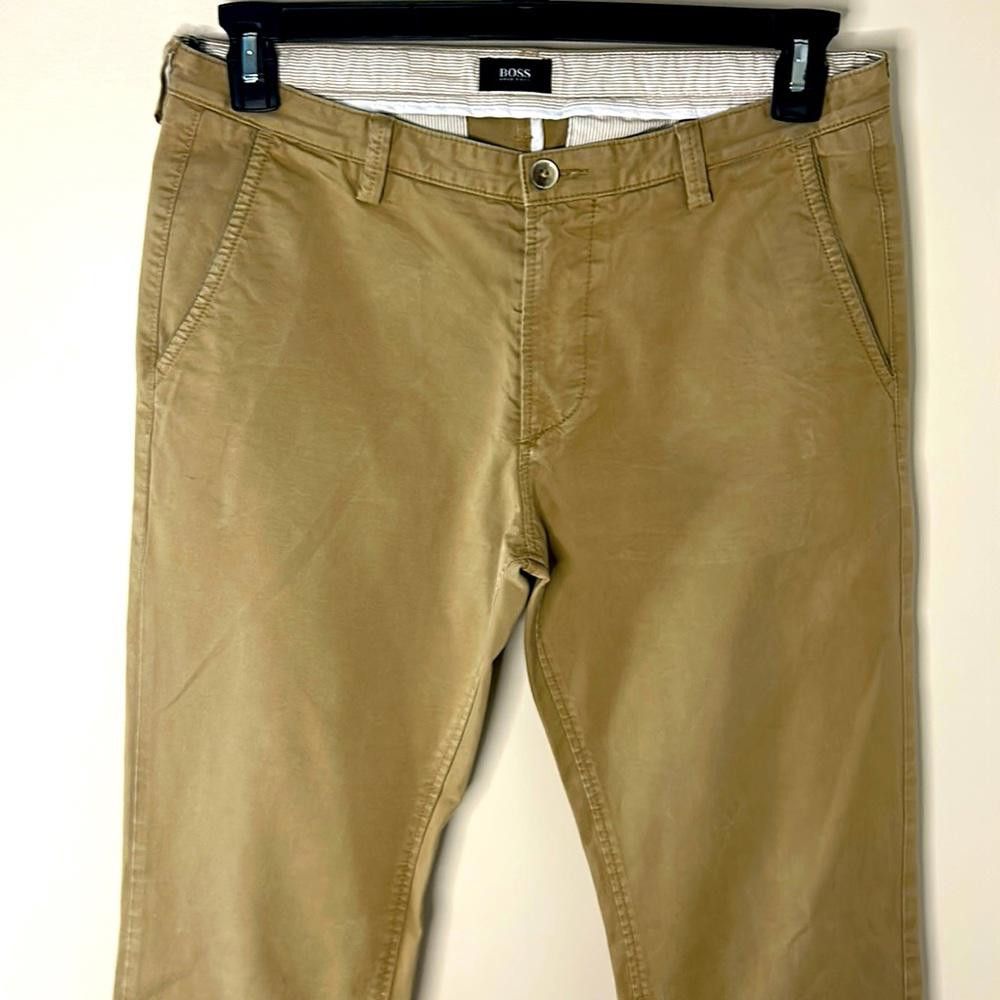 Hugo Boss Stretch Chinos - BOSS - Slim - khaki color - 32R -97%Ctn3%el Size US 32 / EU 48 - 1 Thumbnail