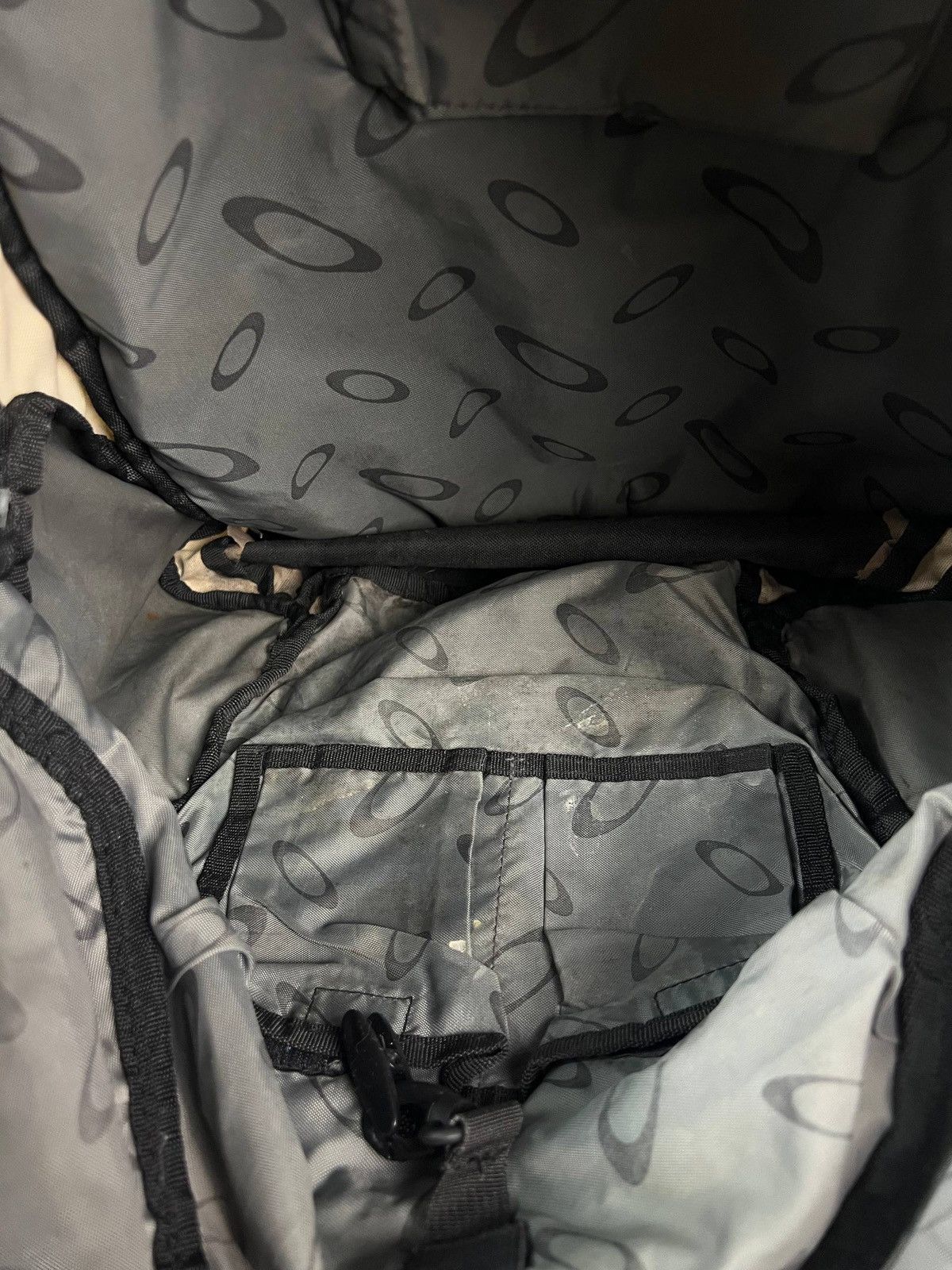 Oakley Oakley planet pack vintage bag Size ONE SIZE - 12 Thumbnail