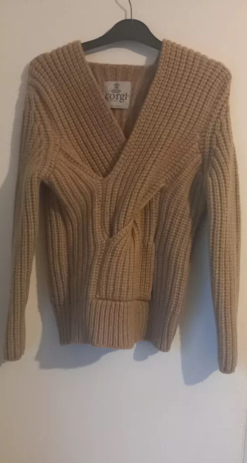 Corgi 100% Wool Extra Small Corgi Brand Warm Soft Sweater Size XS / US 0-2 / IT 36-38 - 1 Thumbnail