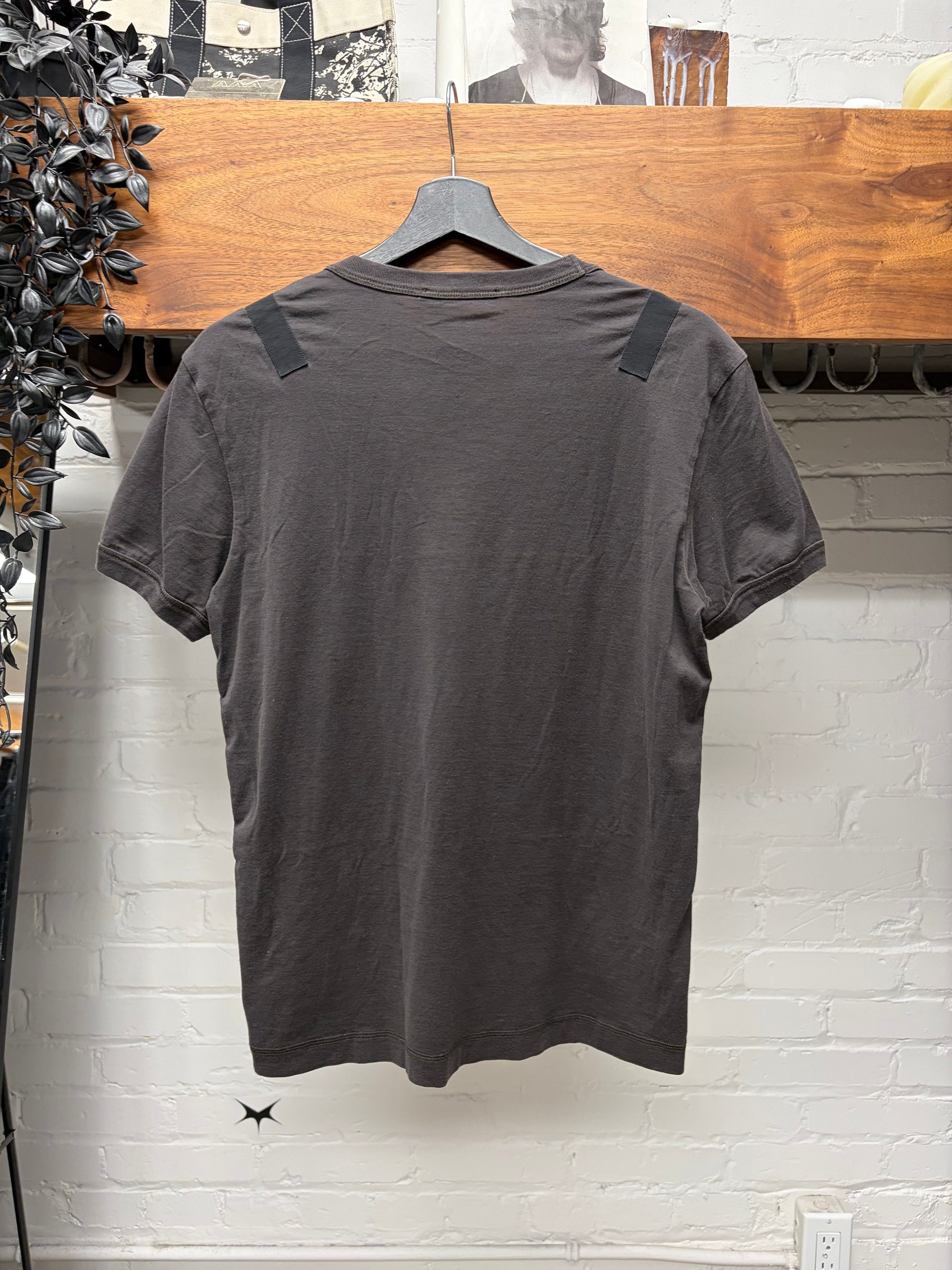 Dolce & Gabbana SS2008 Dolce & Gabbana ‘Tape Seam’ Brown V-Neck T-Shirt Size US M / EU 48-50 / 2 - 4 Thumbnail