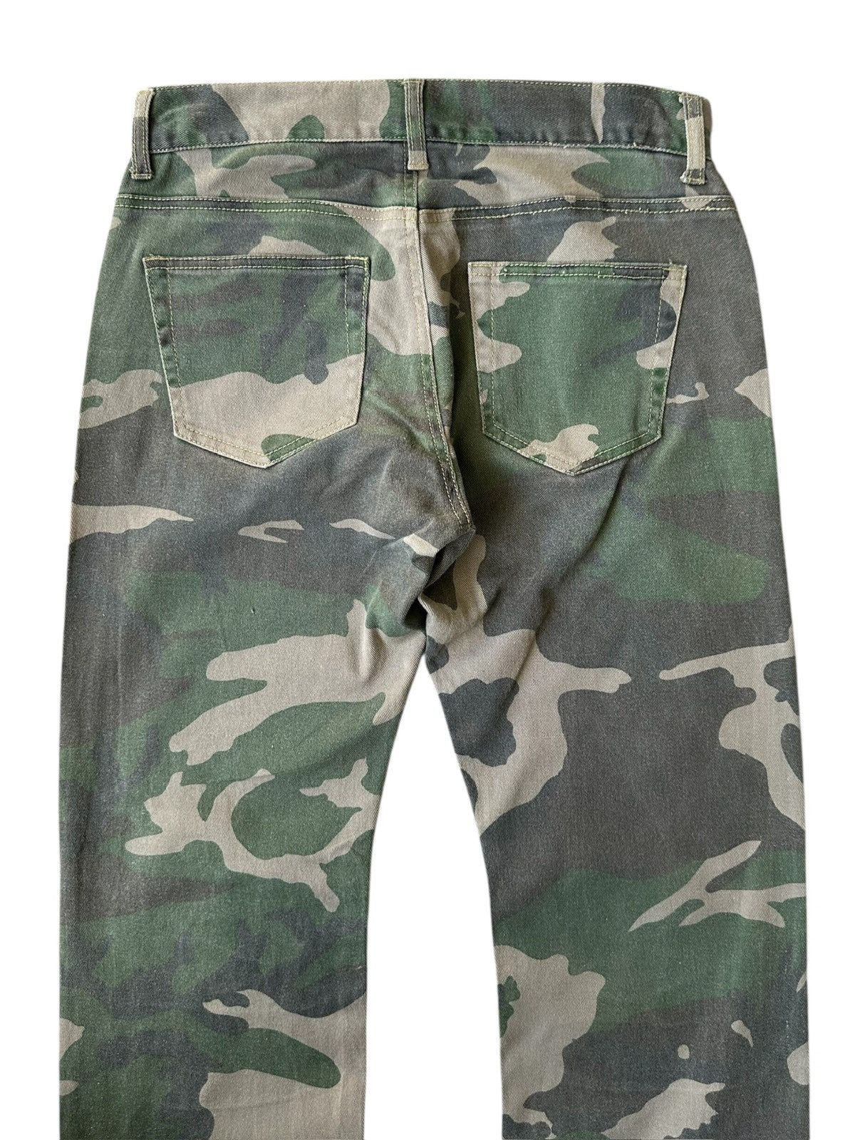 If Six Was Nine 2000's Oririn Jeans - jrock camo pant Size US 31 - 8 Thumbnail