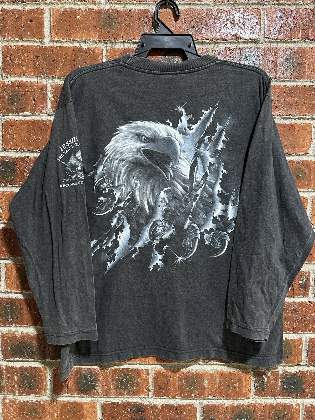 Sears Vintage Rock Eagle Faded Long Sleeve Tee Size US L / EU 52-54 / 3 - 1 Thumbnail