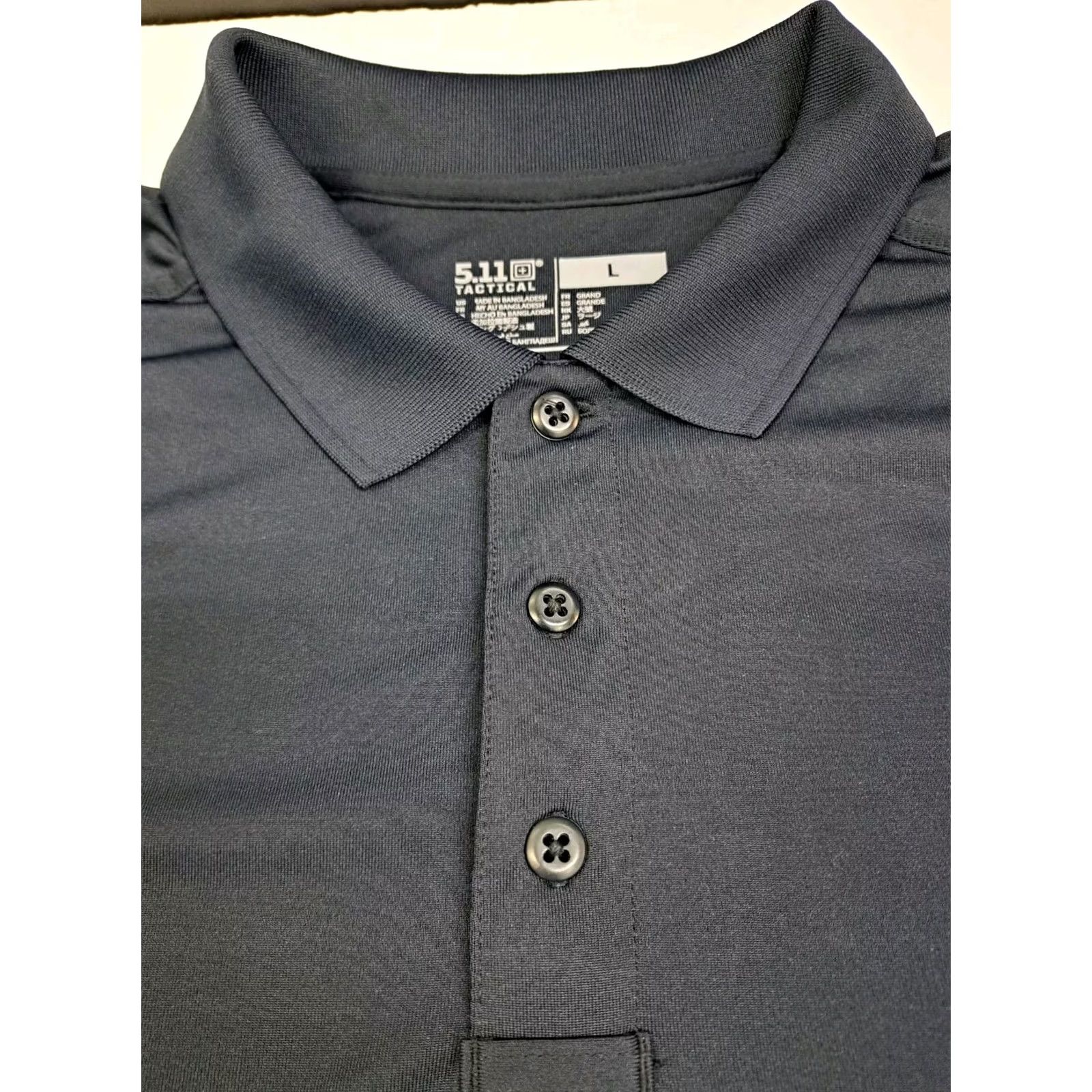 Vintage 5.11 Tactical Series Polo Mens Large Dark Blue Solid Short Sleeve Button Collared Logo Embroidered Outdoor Workwear Casual/Activewear Polo Mens L Blue Size US L / EU 52-54 / 3 - 4 Thumbnail