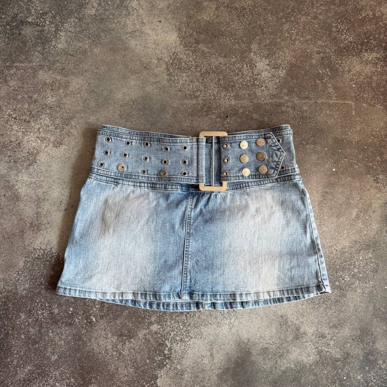 20471120 × Vintage Amazing Super Sexy Y2K Vintage Glam Washed Denim Mini Skirt Size 27" / US 4 / IT 40 - 1 Thumbnail