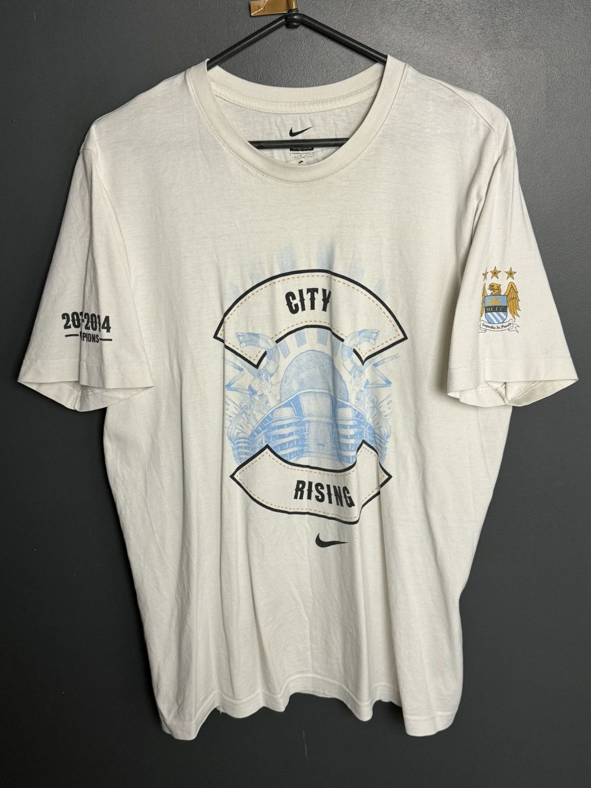 Nike Manchester City 13/14 Champions Football T-Shirt Size US L / EU 52-54 / 3 - 1 Thumbnail