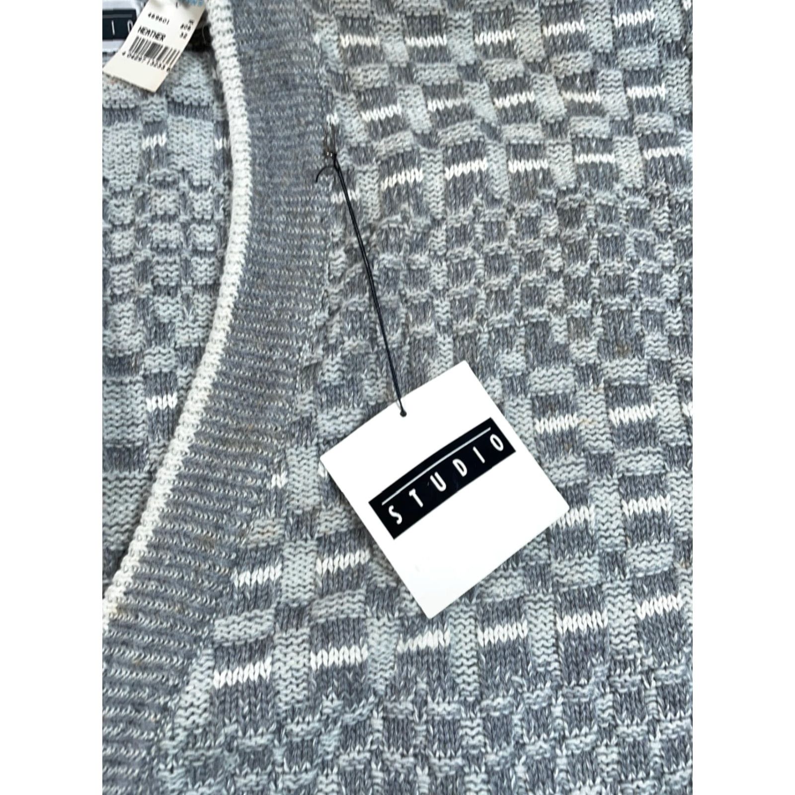 Vintage VTG Studio Cardigan Check Pattern Heavyweight Gray Adult Large Mens Size US L / EU 52-54 / 3 - 5 Thumbnail